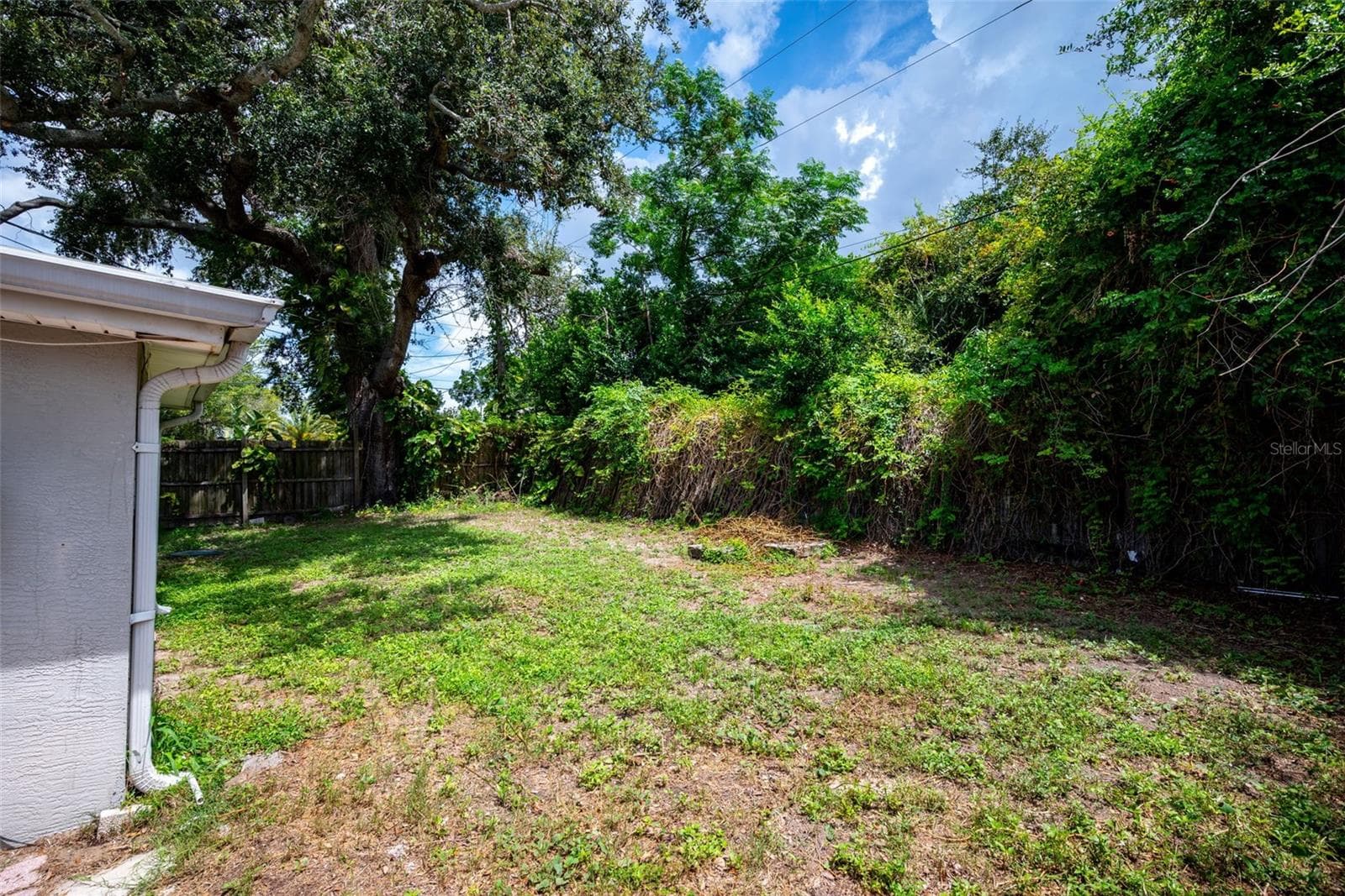 Single Family Residence at 3438 KIMBERLY OAKS DR, HOLIDAY, photo 24 of 33