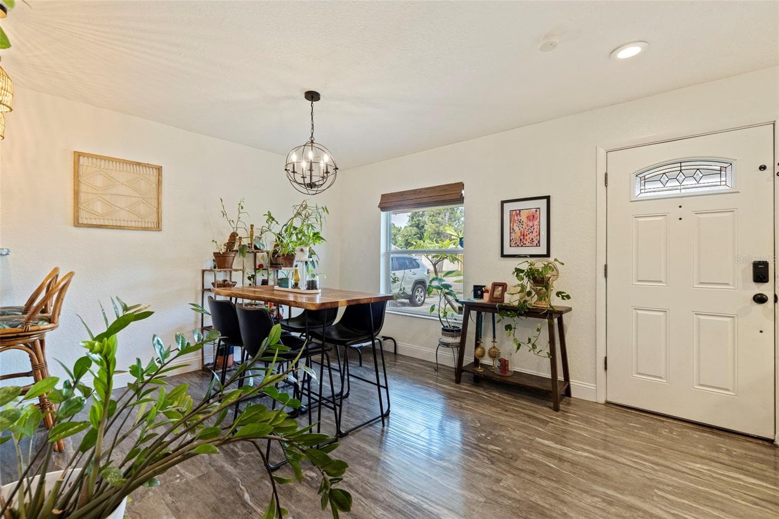 Single Family Residence at 2940 47TH AVE S, ST PETERSBURG, photo 10 of 33