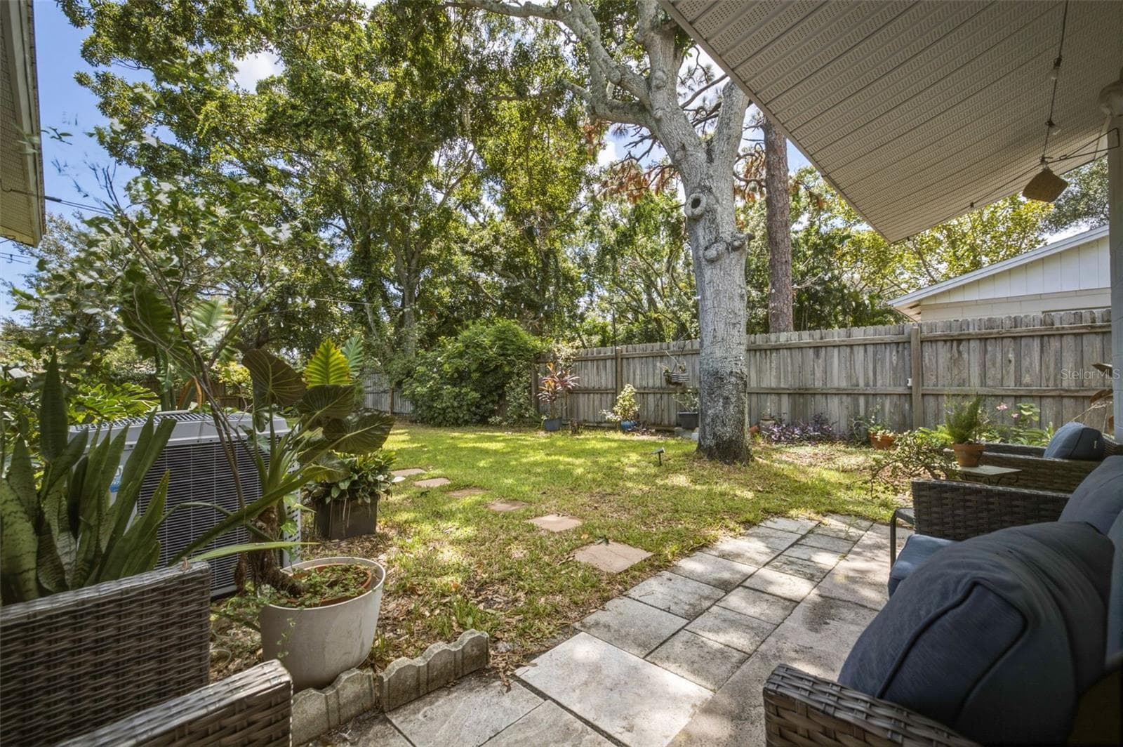 Single Family Residence at 2940 47TH AVE S, ST PETERSBURG, photo 28 of 33