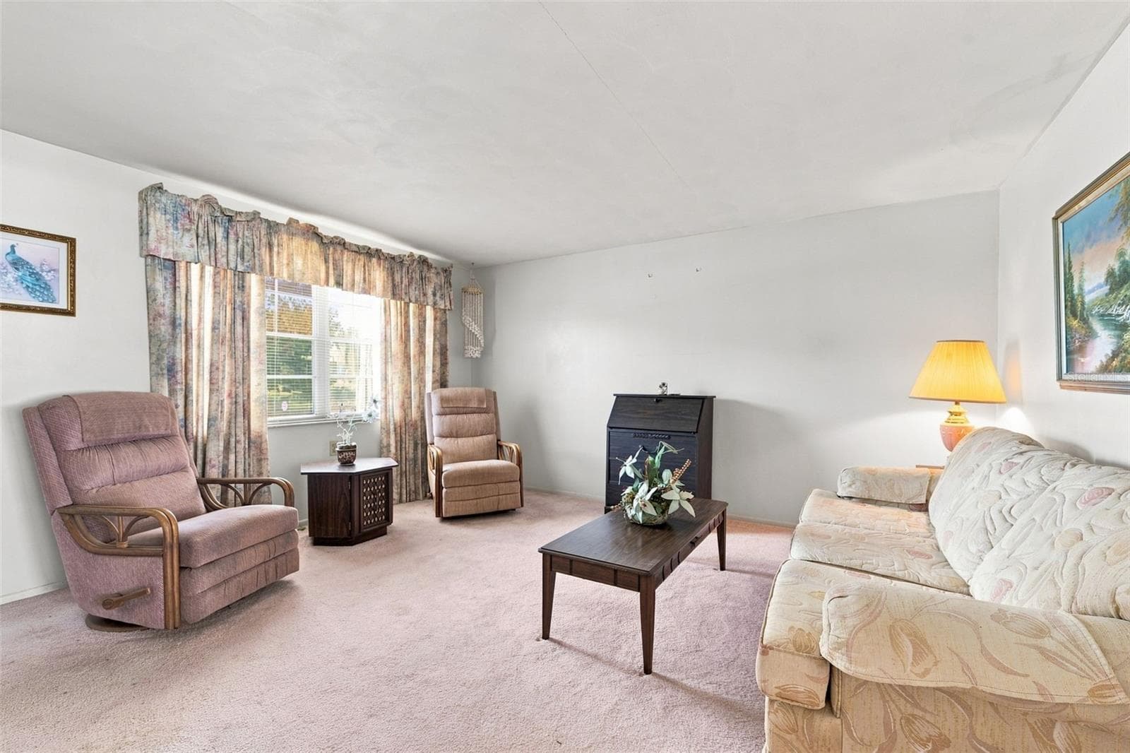 Single Family Residence at 3420 BLAYTON ST, HOLIDAY, photo 11 of 37