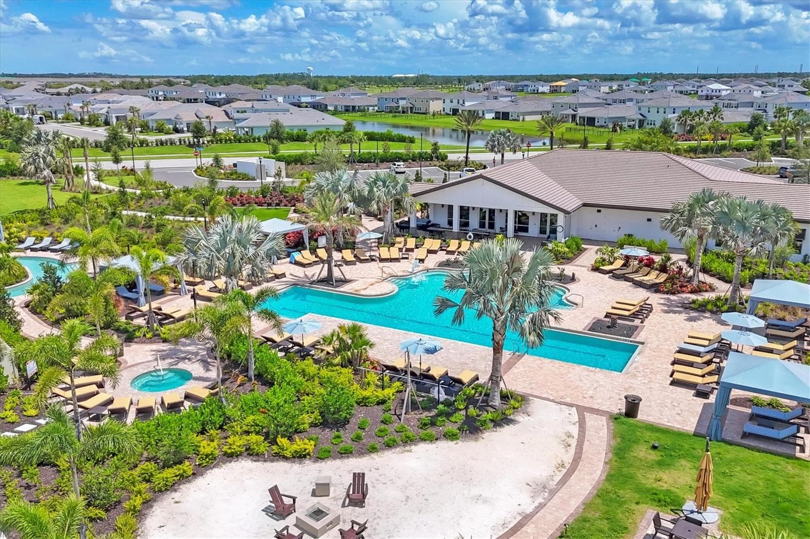 Single Family Residence at 17218 BARNWOOD PL, LAKEWOOD RANCH, photo 46 of 56