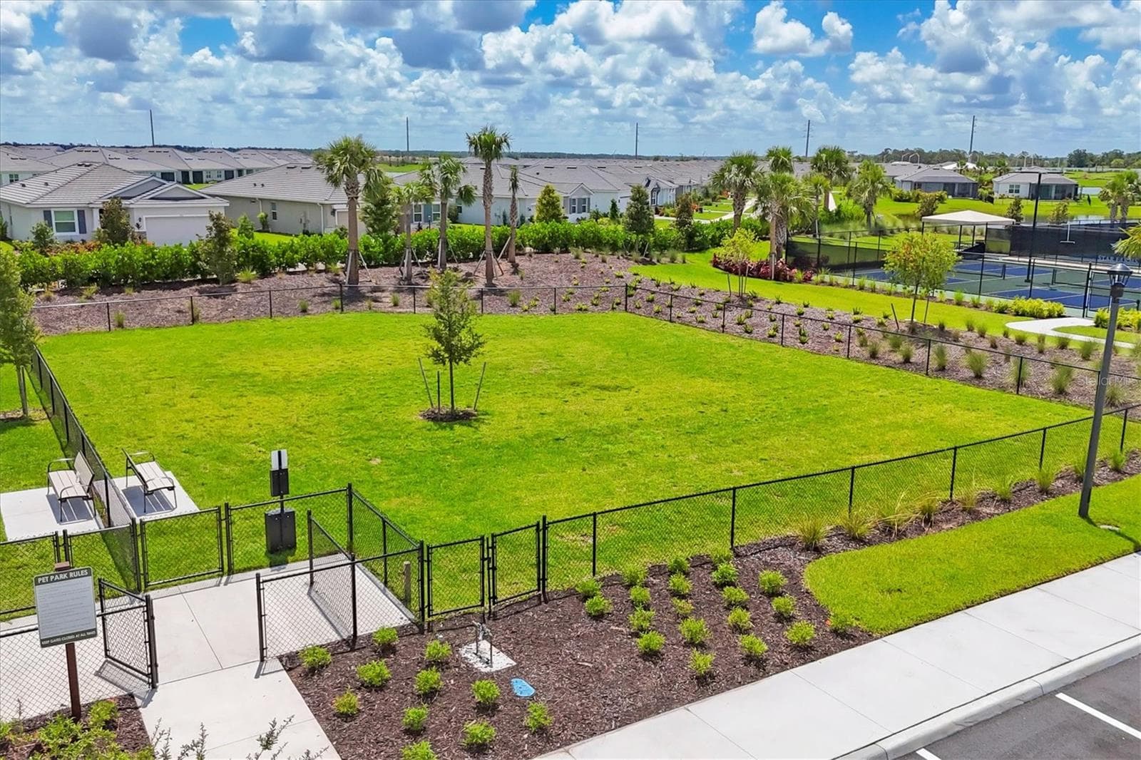 Single Family Residence at 17218 BARNWOOD PL, LAKEWOOD RANCH, photo 49 of 56