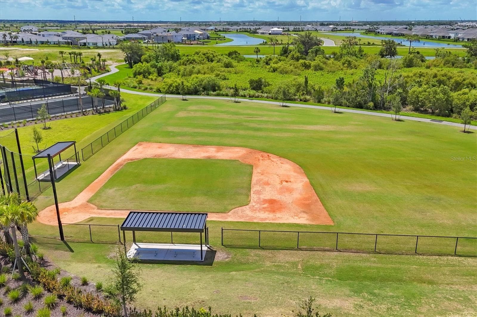 Single Family Residence at 17218 BARNWOOD PL, LAKEWOOD RANCH, photo 53 of 56