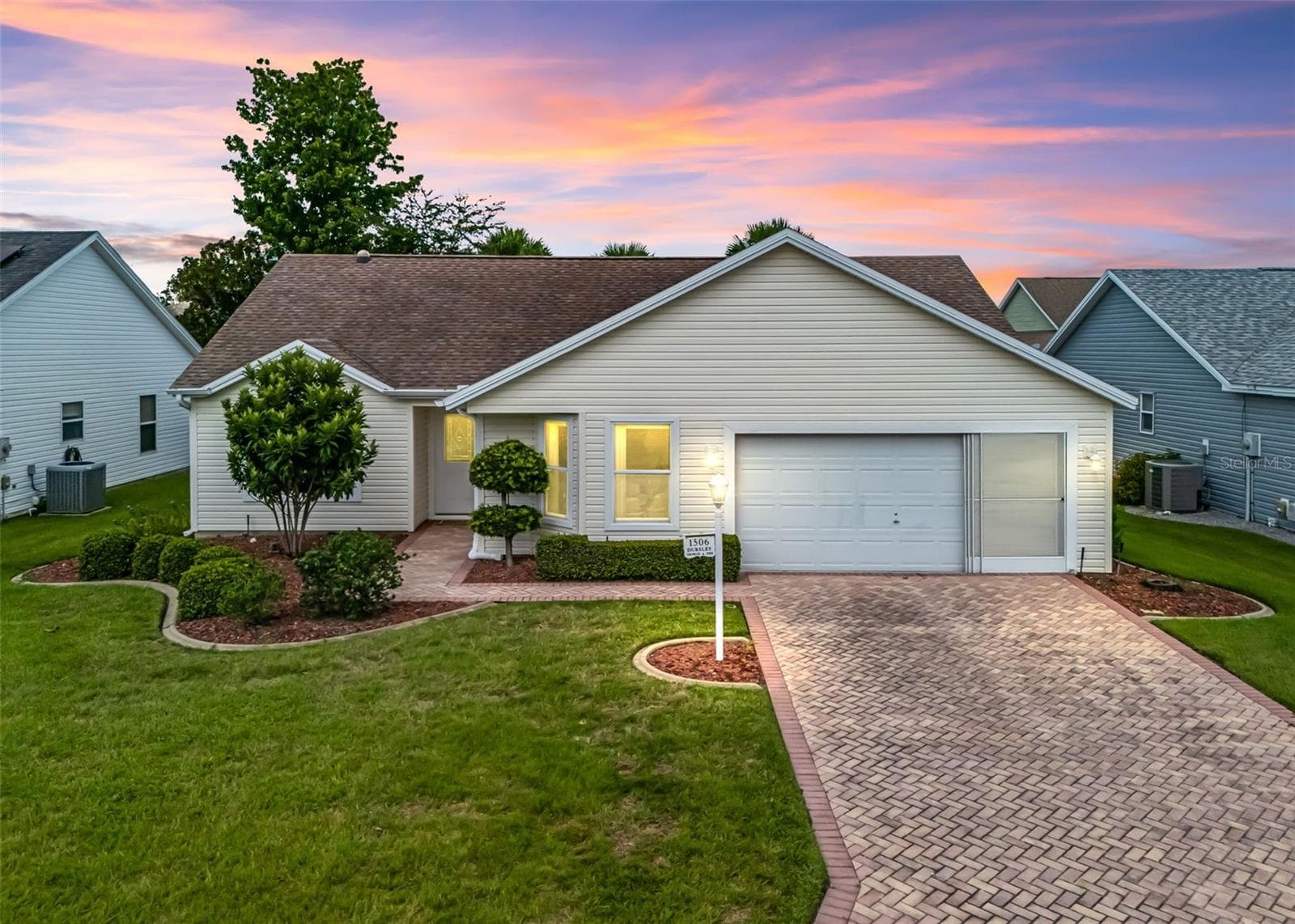 1506 AQUINO LN