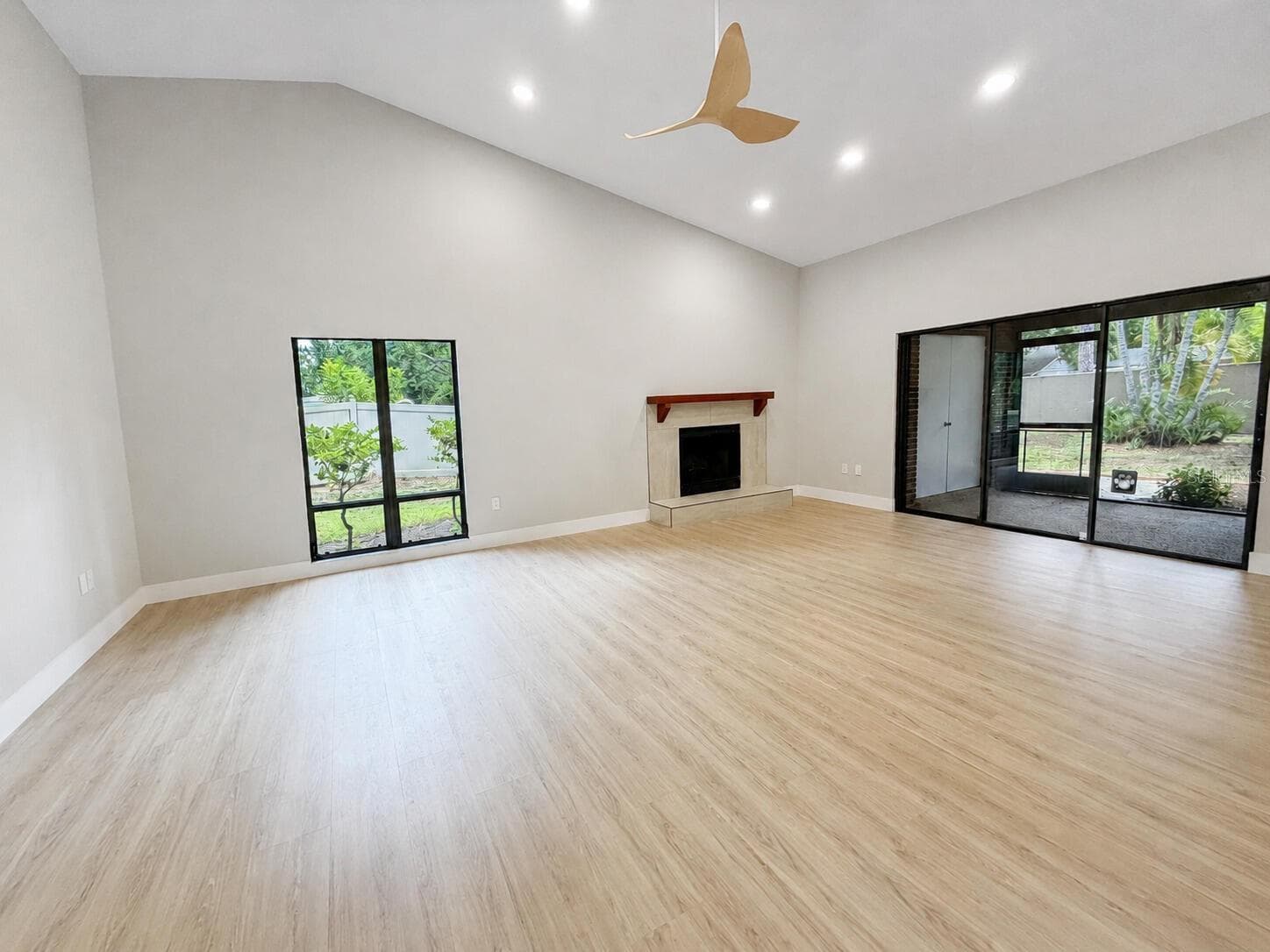 Condominium at 971 SUNRIDGE DR #110, SARASOTA, photo 2 of 22