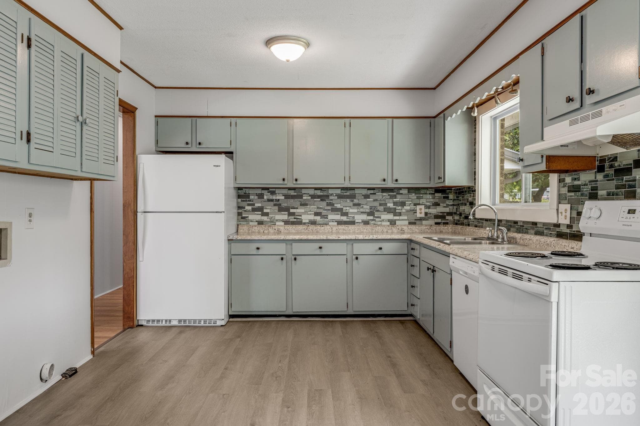 Single Family Residence at 25 Hickory Tree Road, Asheville, photo 10 of 46