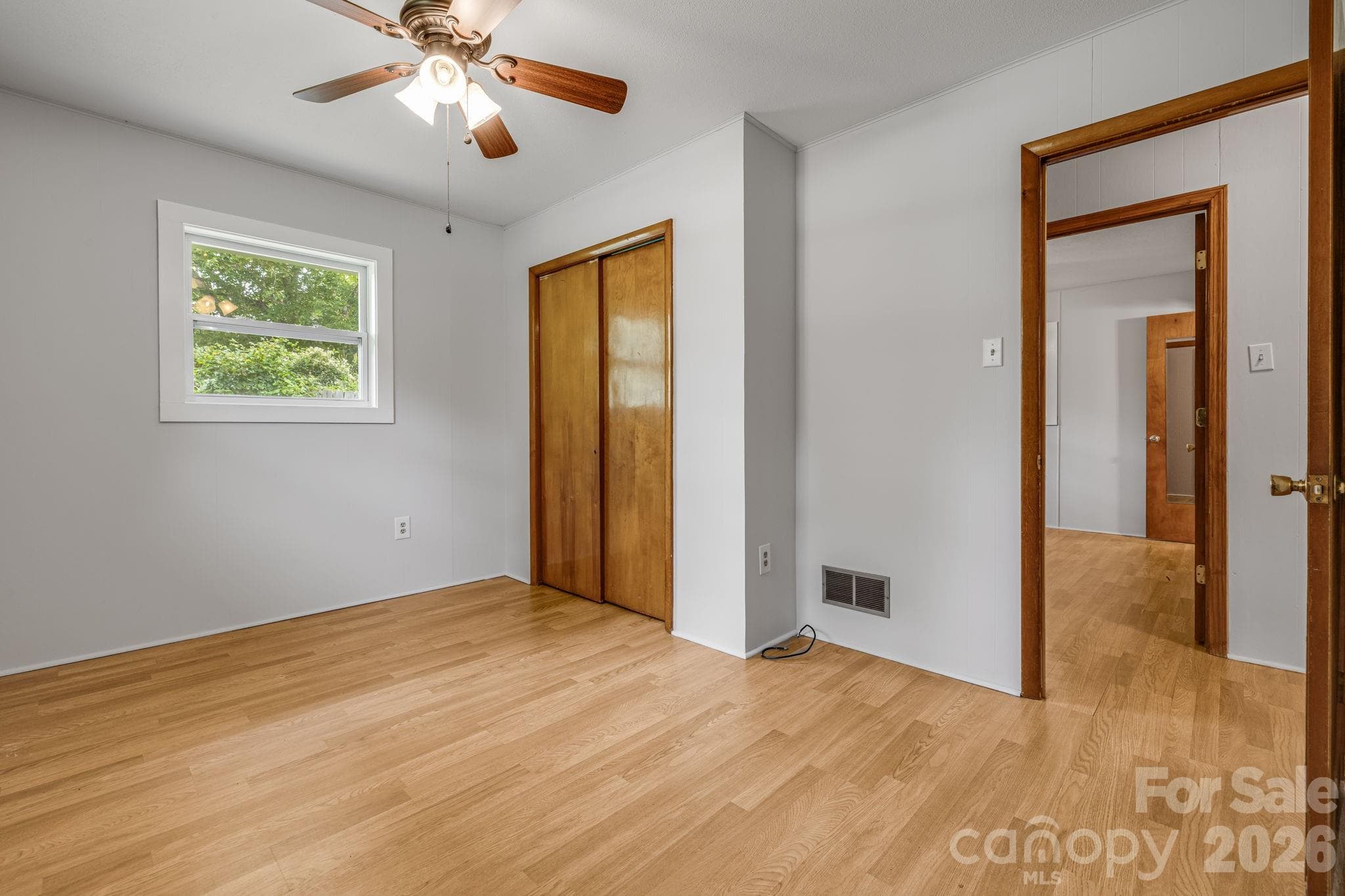 Single Family Residence at 25 Hickory Tree Road, Asheville, photo 29 of 46