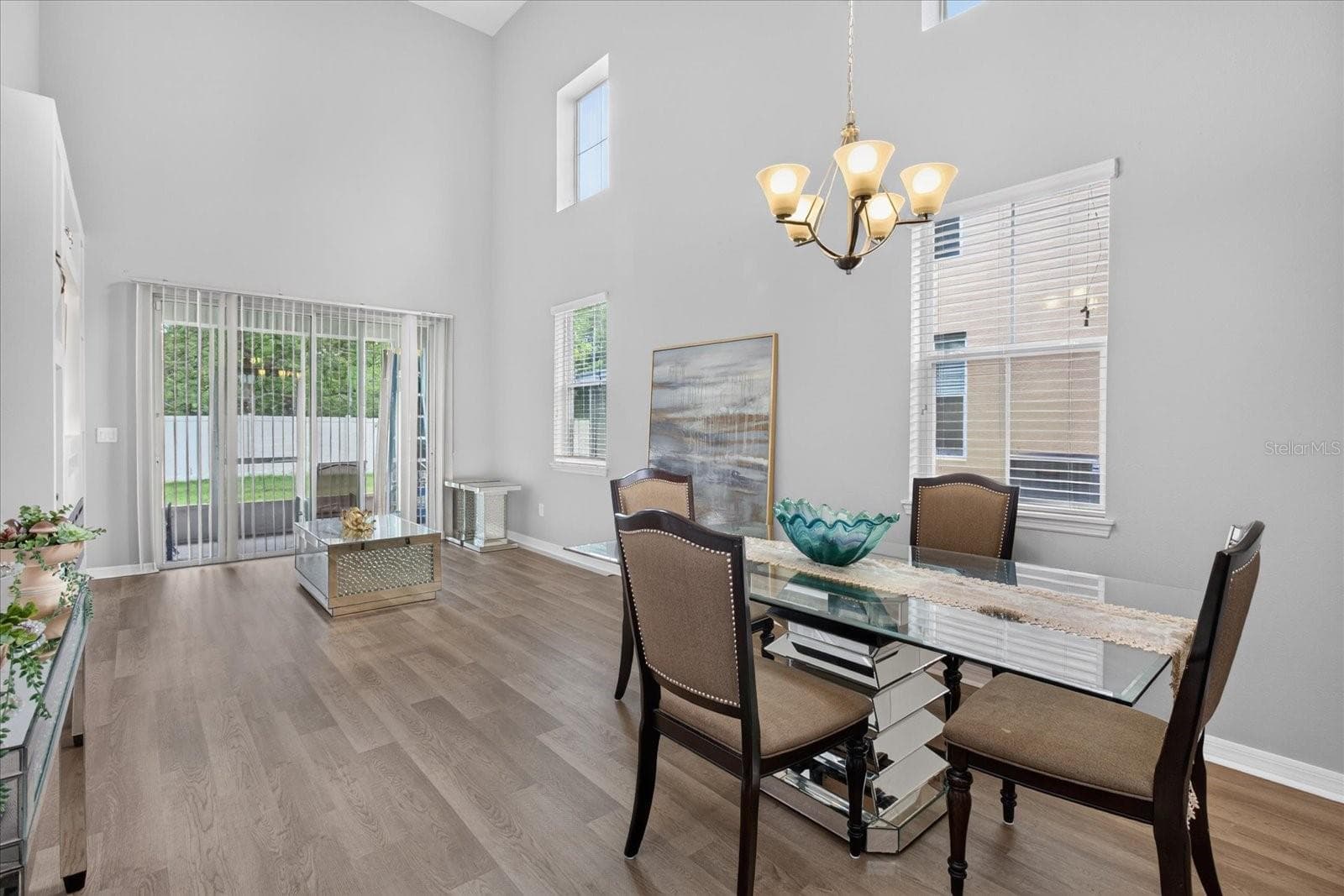 Townhouse at 2169 BROADWAY VIEW AVE, BRANDON, photo 6 of 22