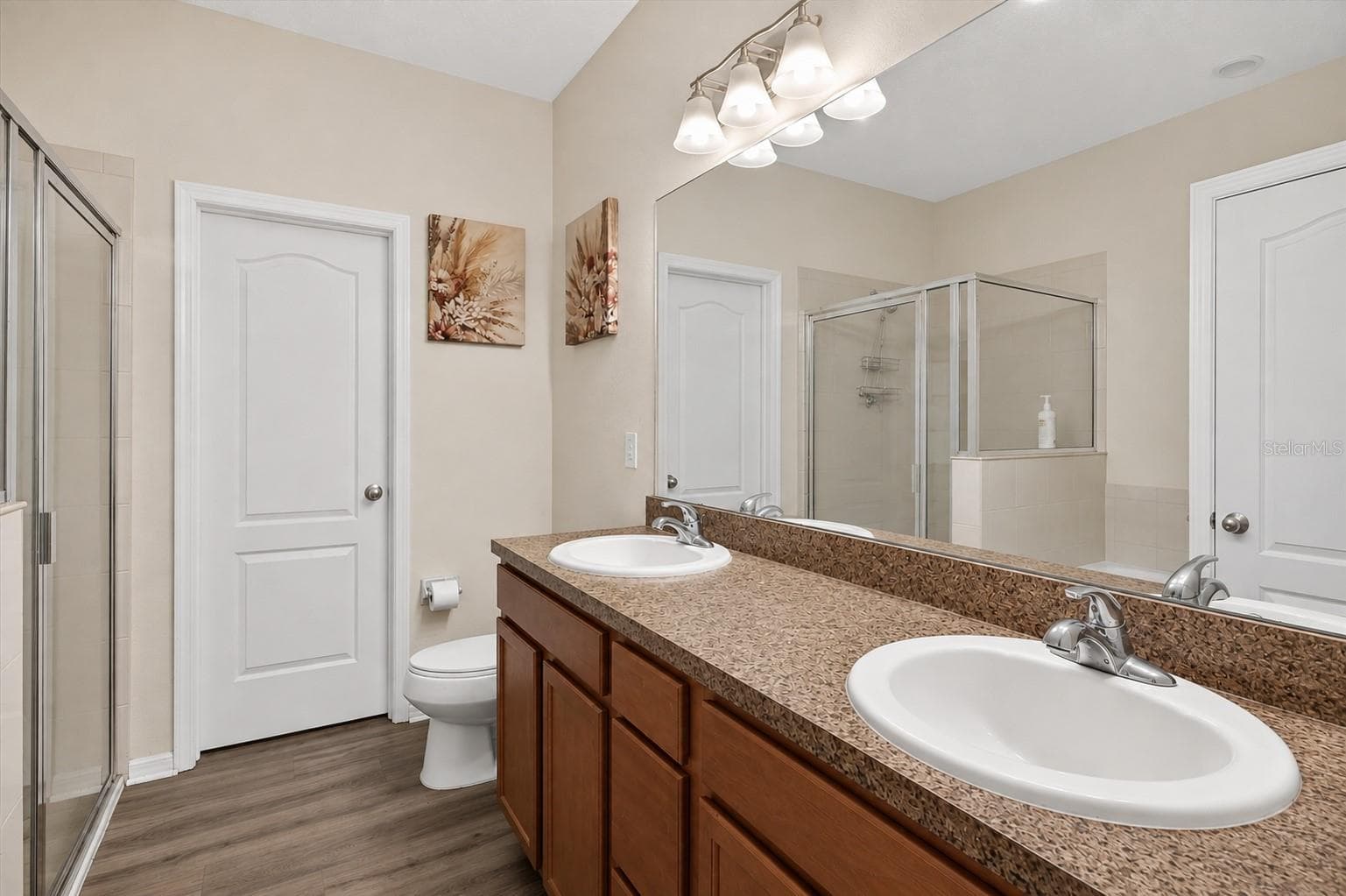 Townhouse at 2169 BROADWAY VIEW AVE, BRANDON, photo 10 of 22