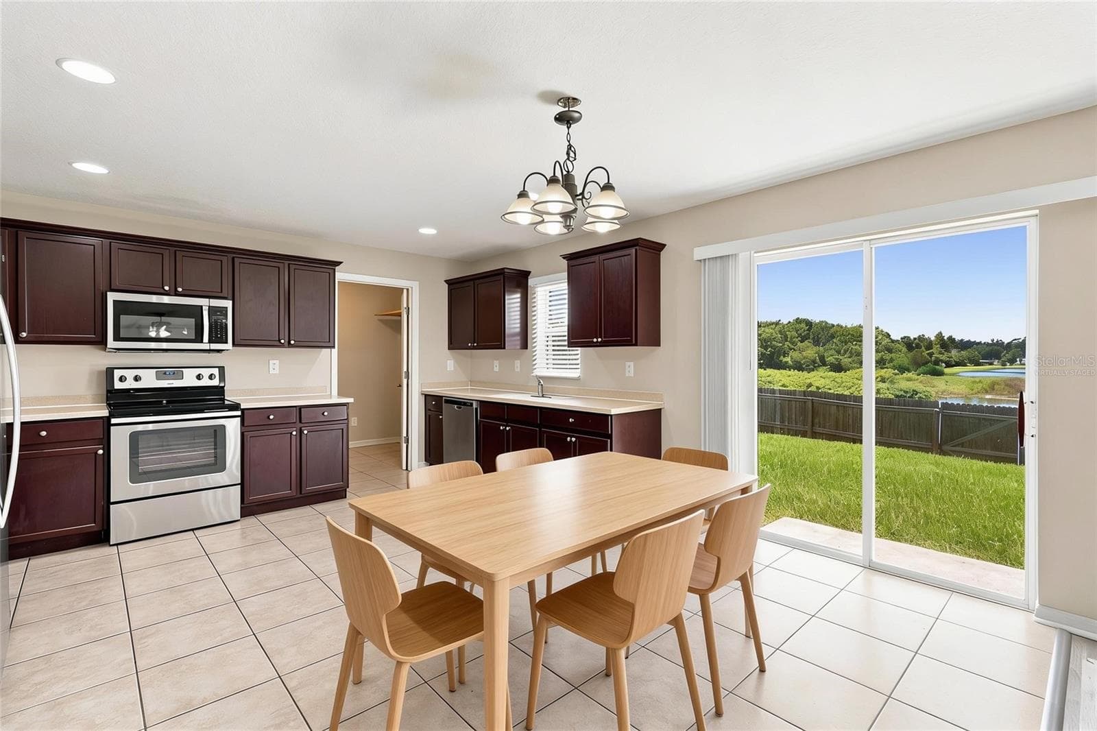 Virtually Staged - 5123 CELLO WOOD LN, WESLEY CHAPEL