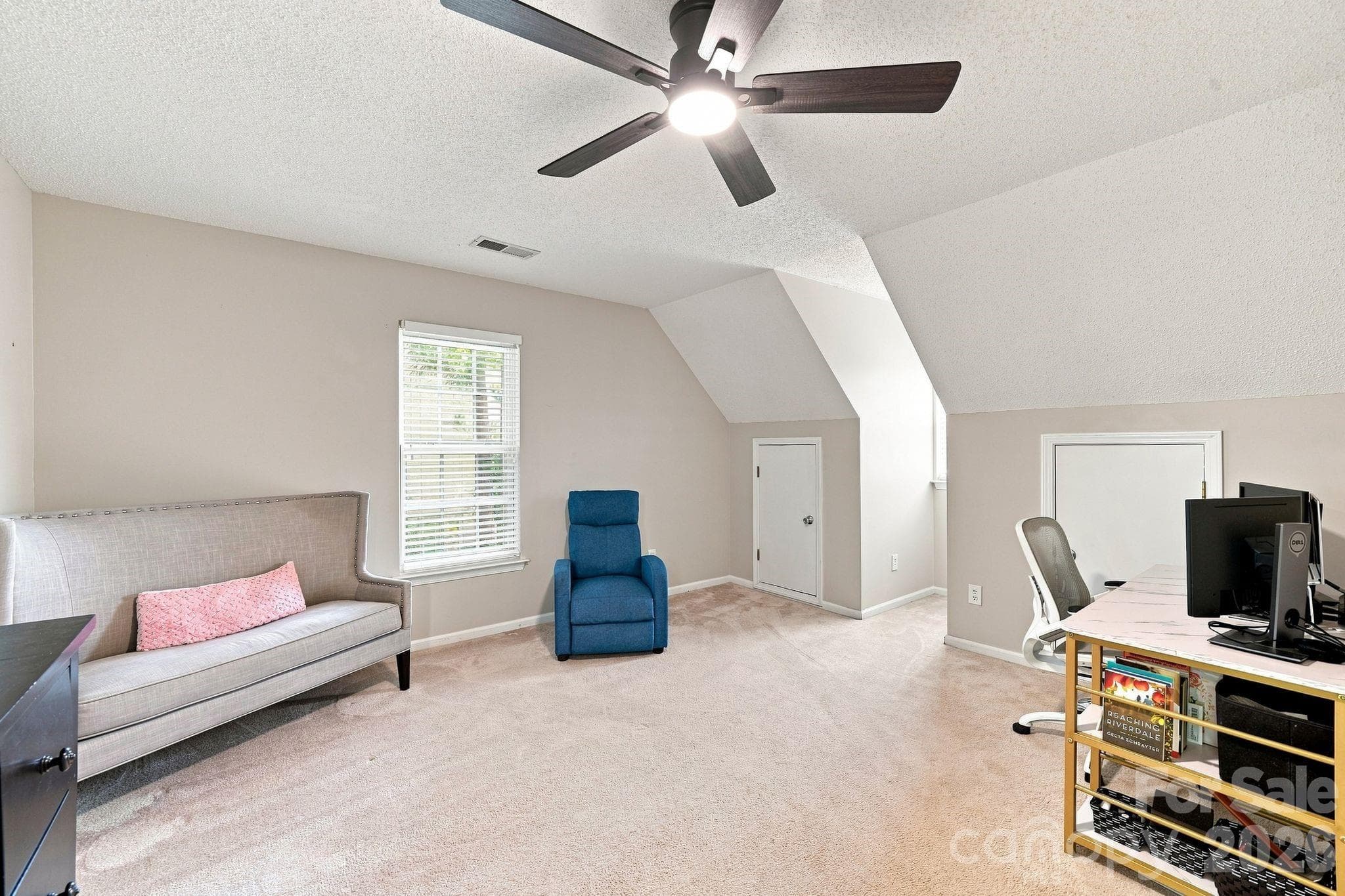 Single Family Residence at 104 Oak Grove Court, Fort Mill, photo 31 of 48