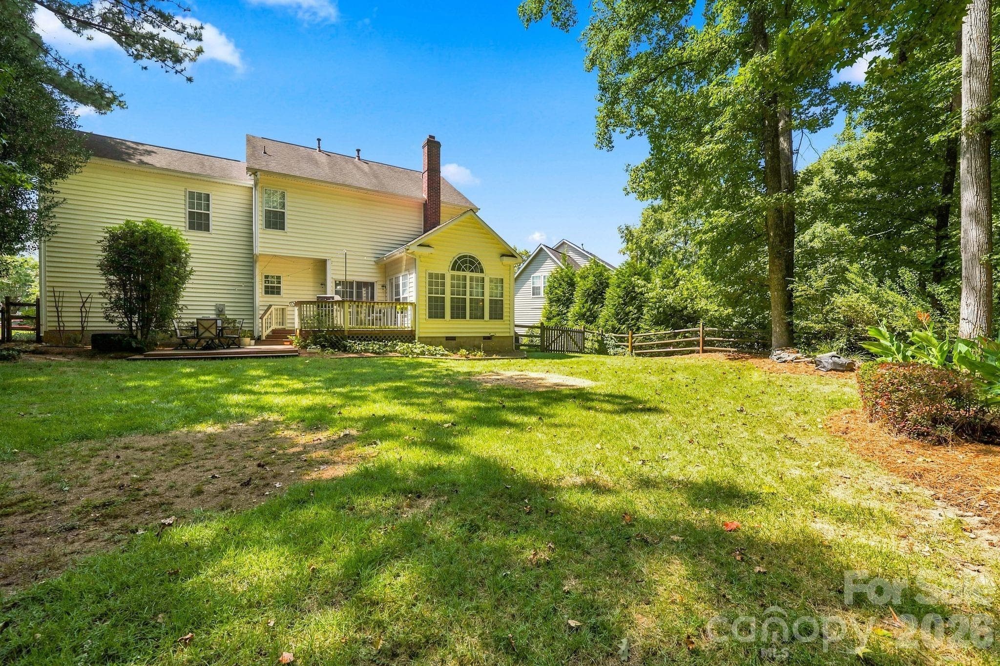 Single Family Residence at 104 Oak Grove Court, Fort Mill, photo 38 of 48