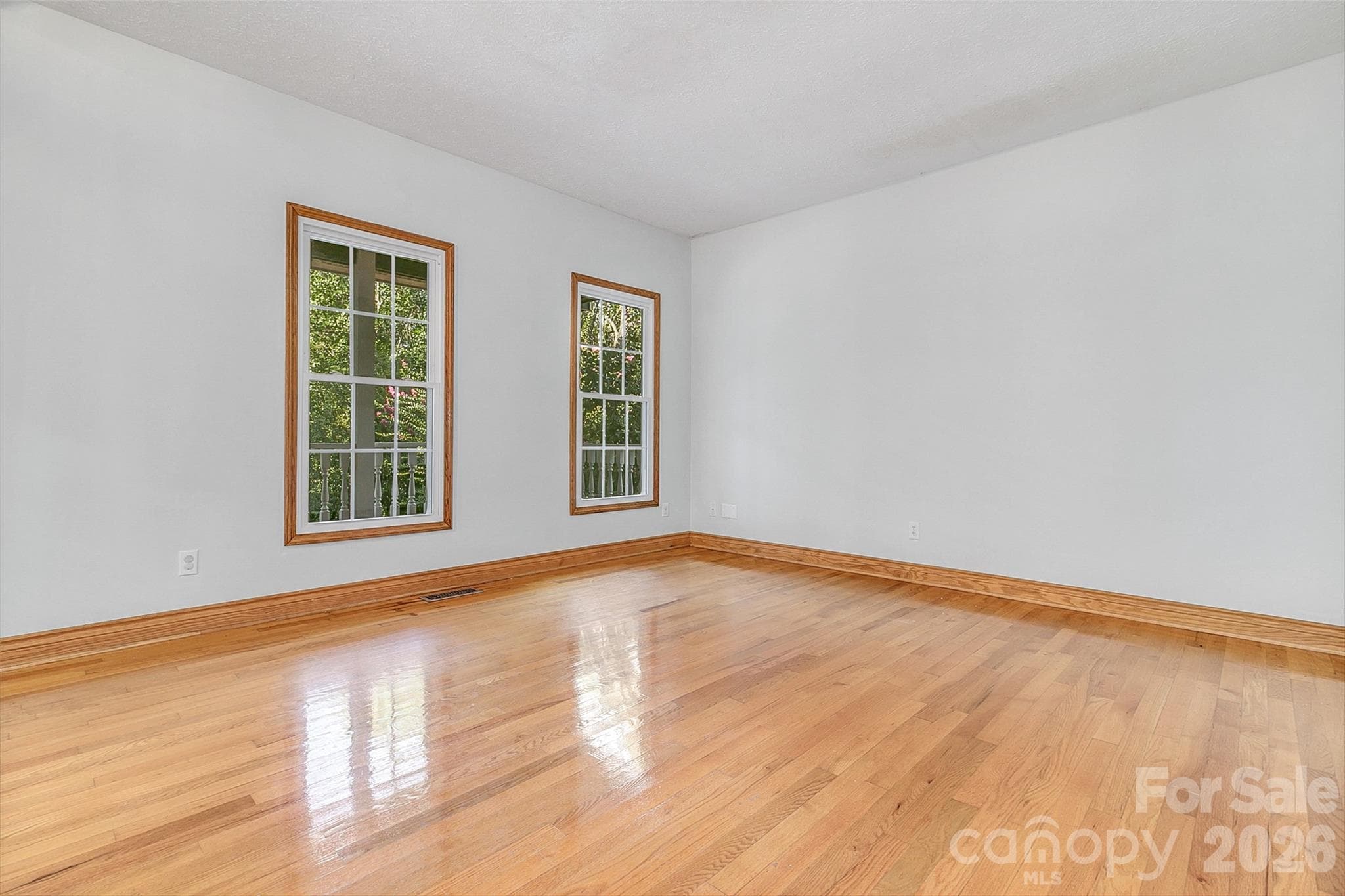 Formal Living room or flex space - 287 Shady Creek Lane, Hendersonville