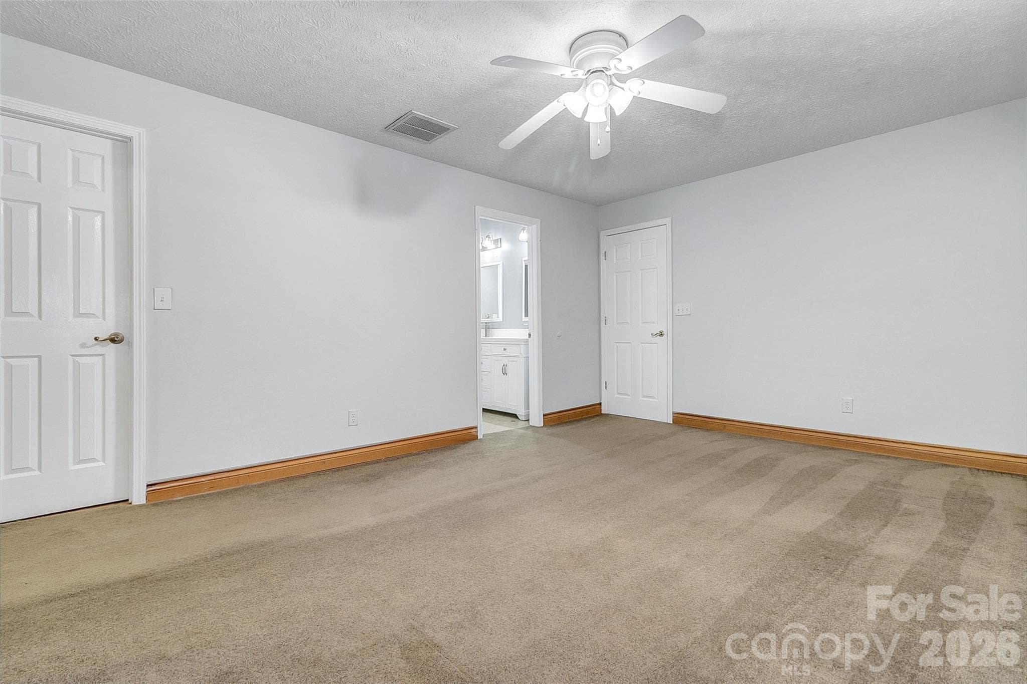 Single Family Residence at 287 Shady Creek Lane, Hendersonville, photo 36 of 48