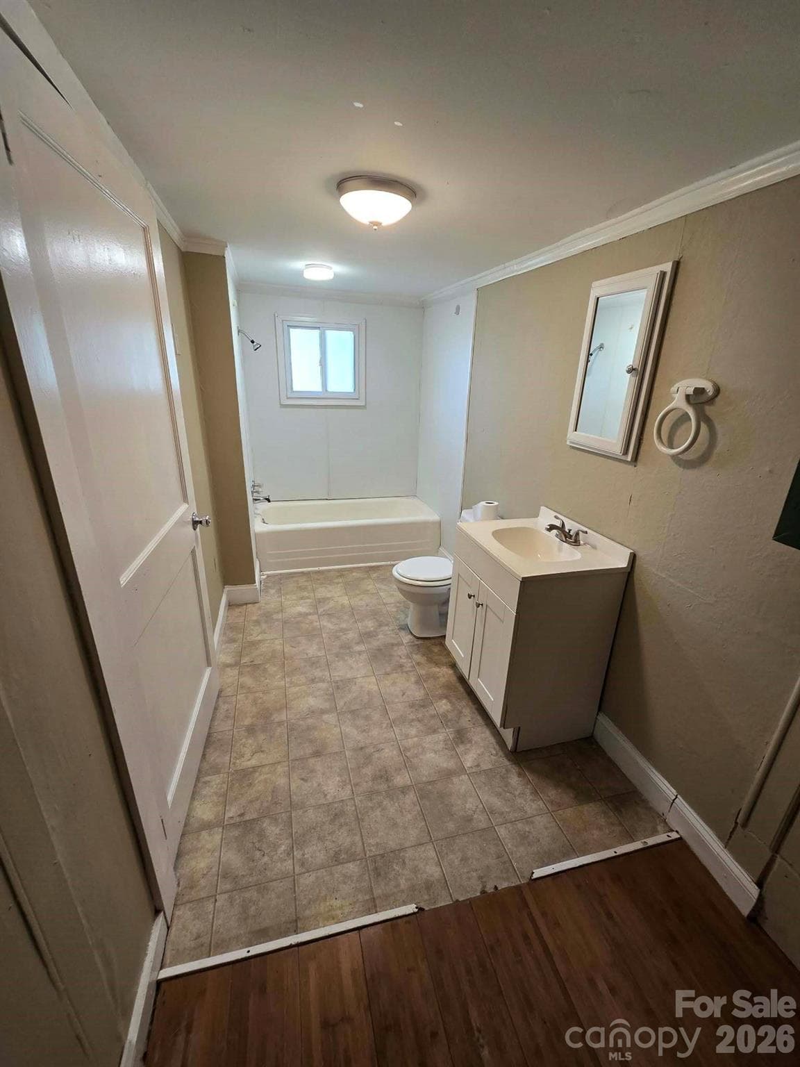 Single Family Residence at 1404 Rosewood Lane, Gastonia, photo 9 of 10