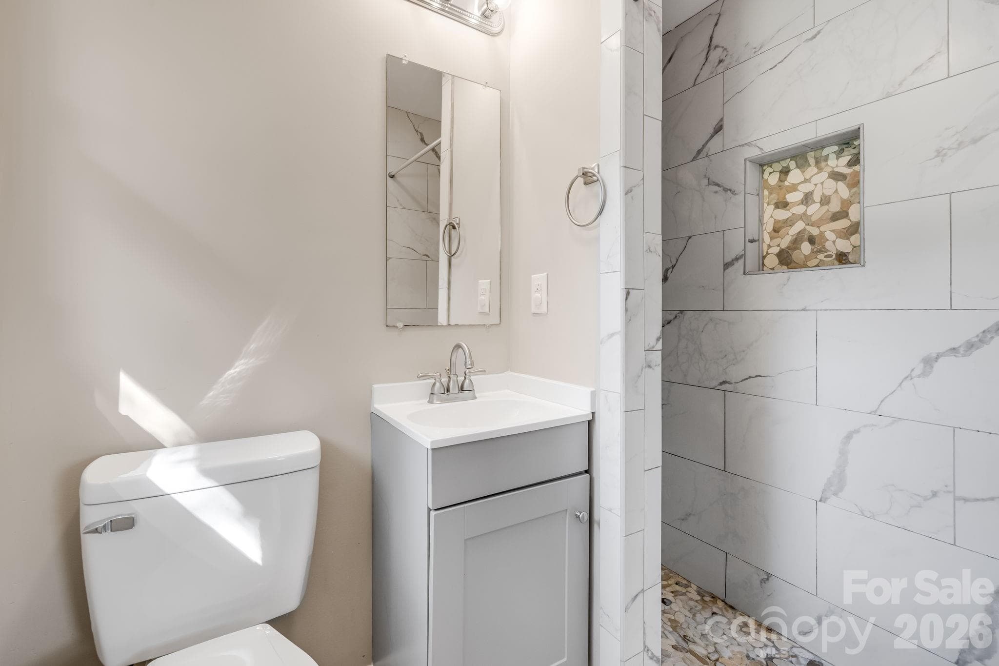 Updated Primary Bathroom - 409 Oak Street Extension, Forest City