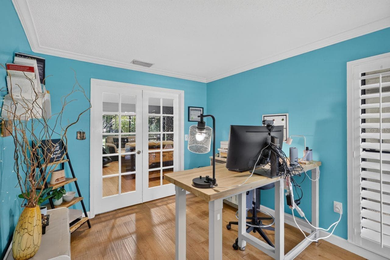 Single Family Residence at 4395 OAK VIEW DR, SARASOTA, photo 10 of 83