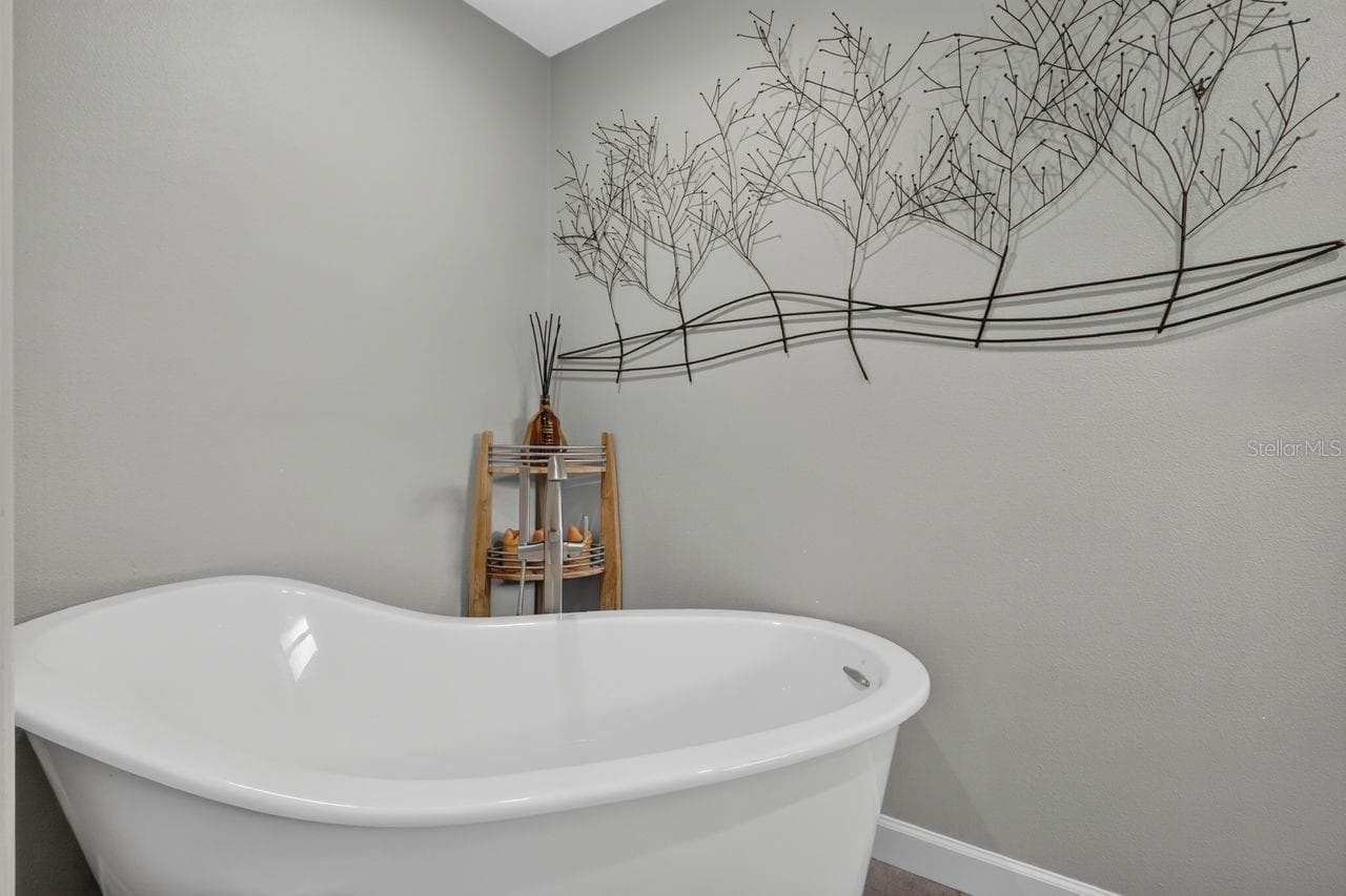 Primary Bath - 4395 OAK VIEW DR, SARASOTA