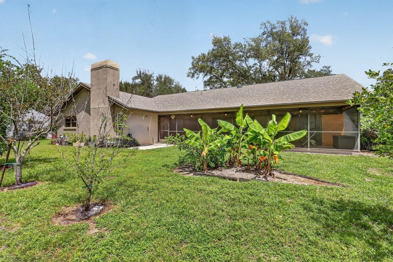 Single Family Residence at 4395 OAK VIEW DR, SARASOTA, photo 49 of 83