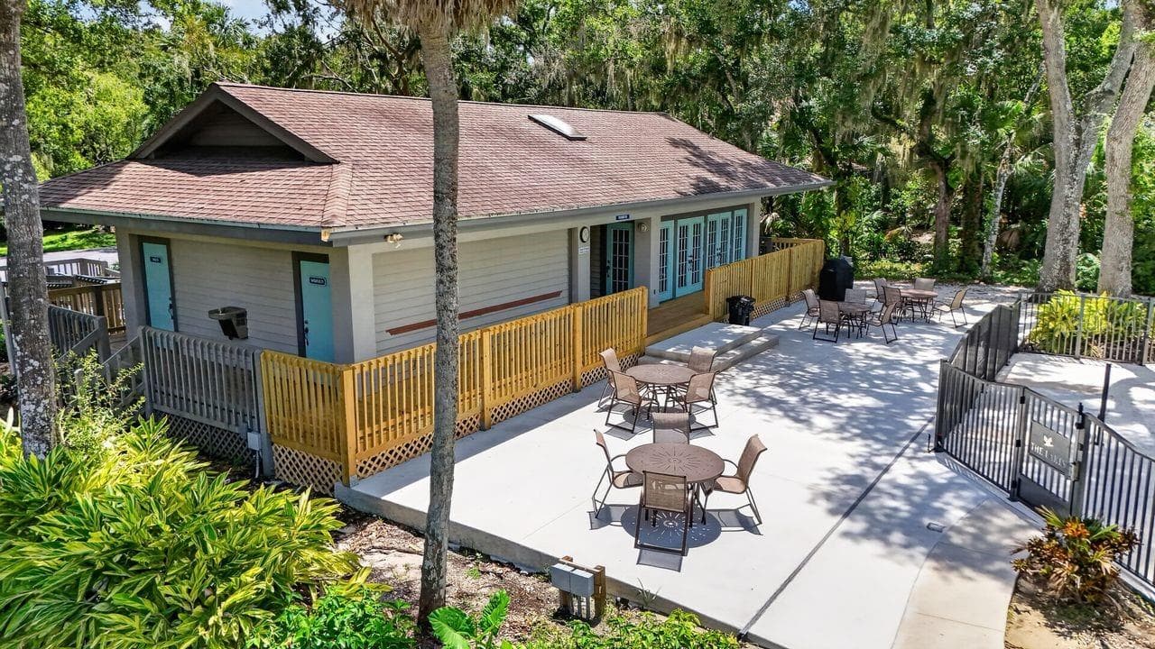 Single Family Residence at 4395 OAK VIEW DR, SARASOTA, photo 66 of 83