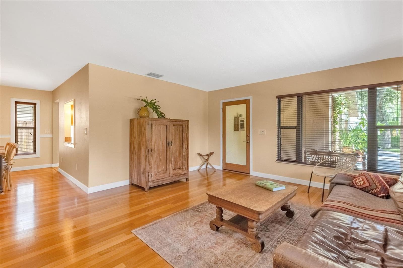Single Family Residence at 1850 BRYAN AVE, WINTER PARK, photo 9 of 31