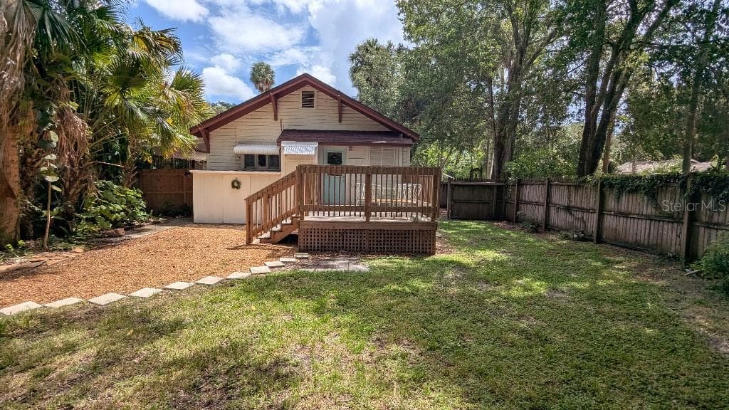 Single Family Residence at 7427 CHAPEL AVE, NEW PORT RICHEY, photo 13 of 15