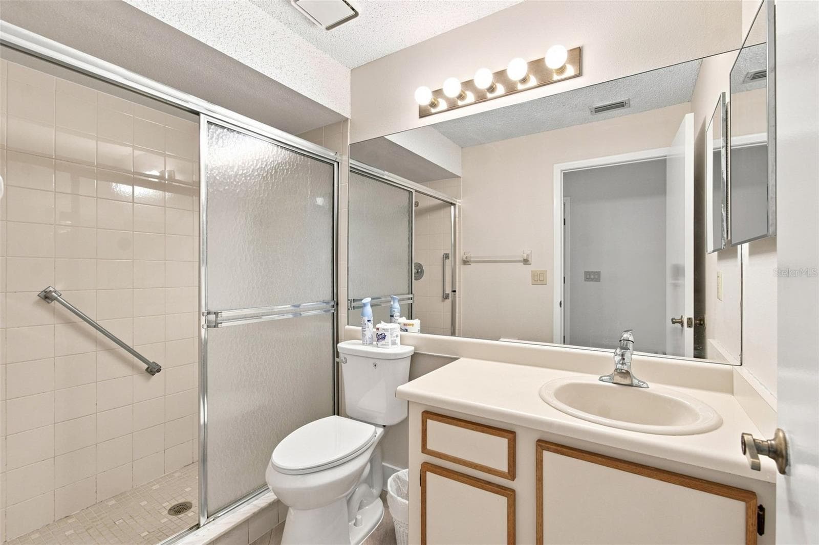 Villa at 11712 SPRING TREE LN, PORT RICHEY, photo 6 of 84