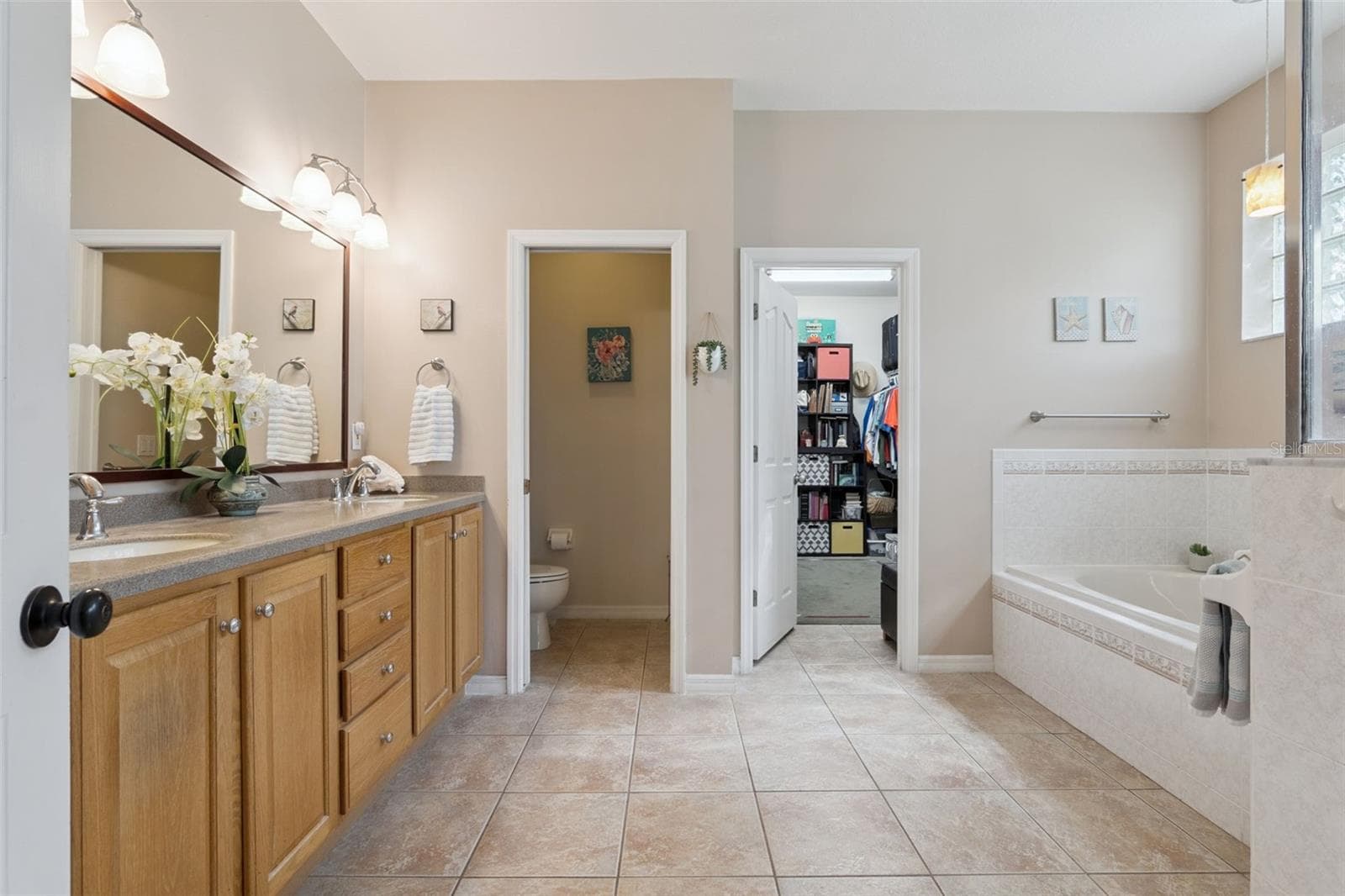 Single Family Residence at 106 OAK HAVEN CIR, DELAND, photo 24 of 49