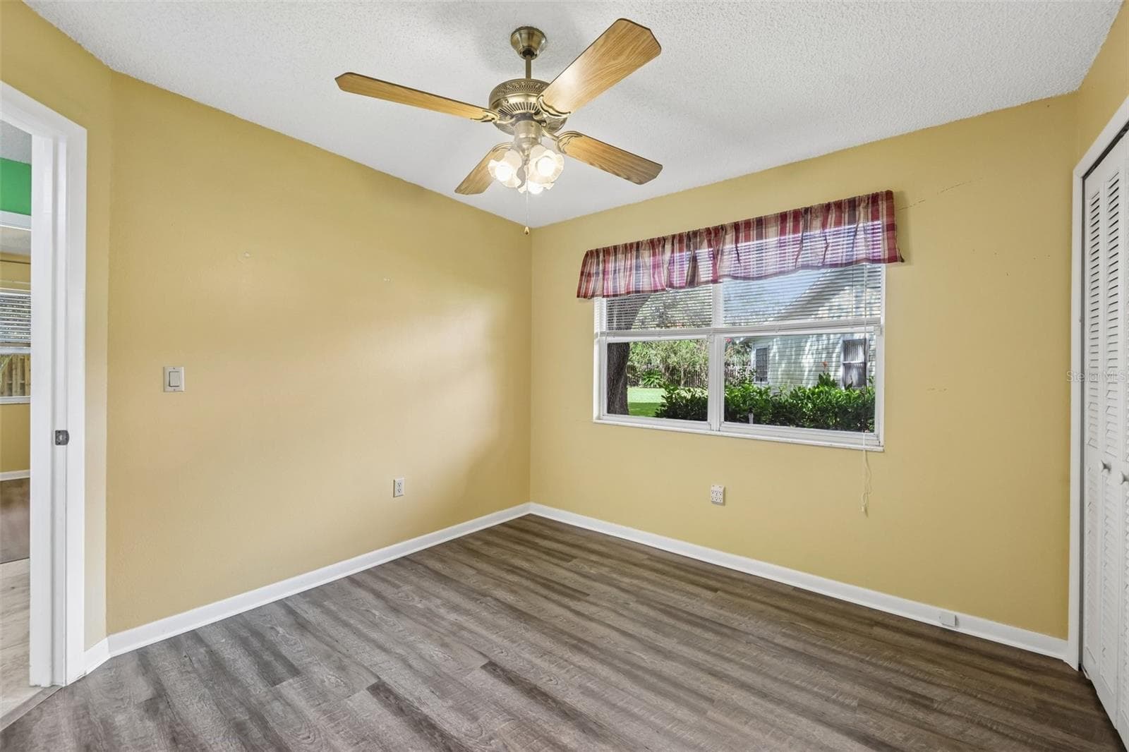 Single Family Residence at 1607 SELKIRK DR, LEESBURG, photo 23 of 53