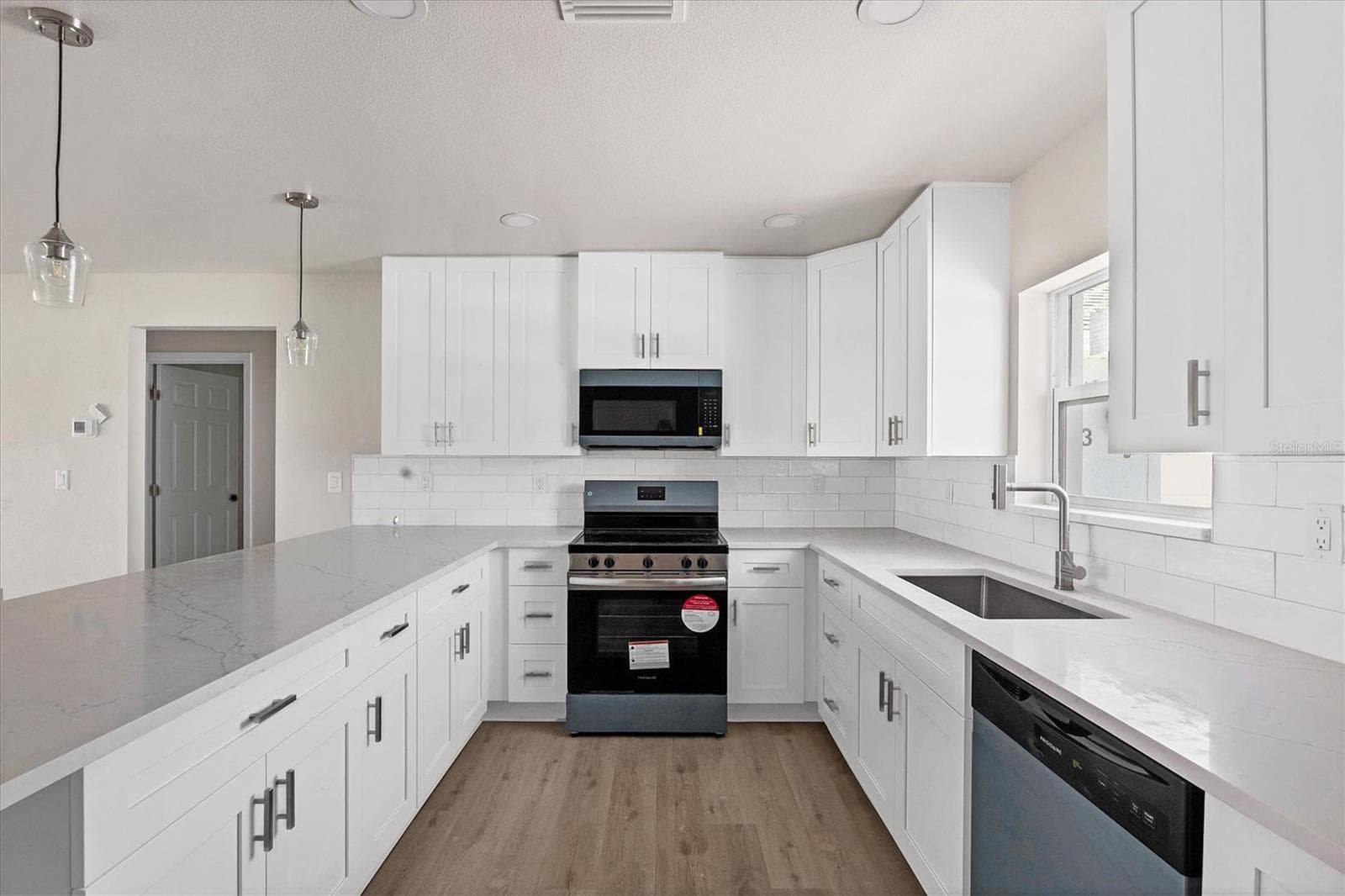 Triplex at 238 BOUNDARY BLVD, ROTONDA WEST, photo 24 of 52