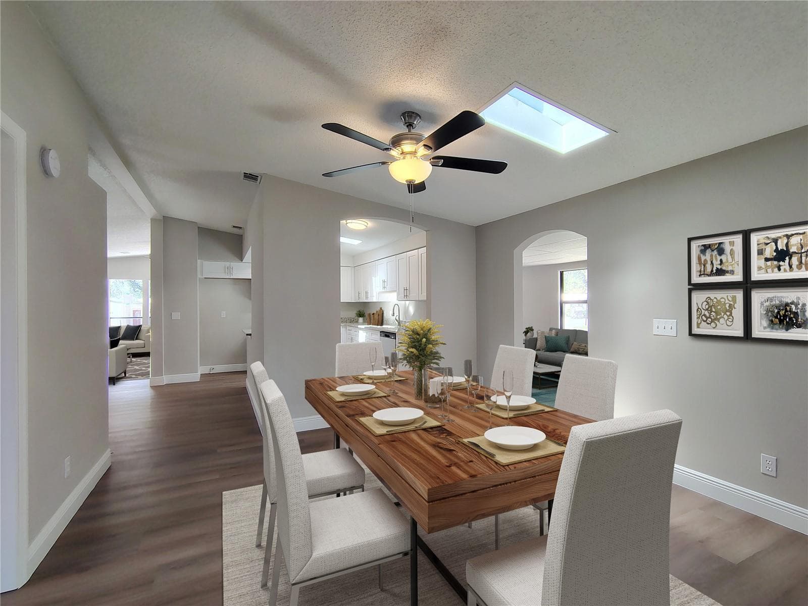 Virtually Staged - 702 TURNBERRY LN, LADY LAKE