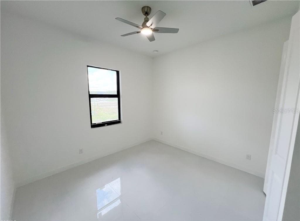 Single Family Residence at 4333 NW 34TH LN, CAPE CORAL, photo 17 of 26