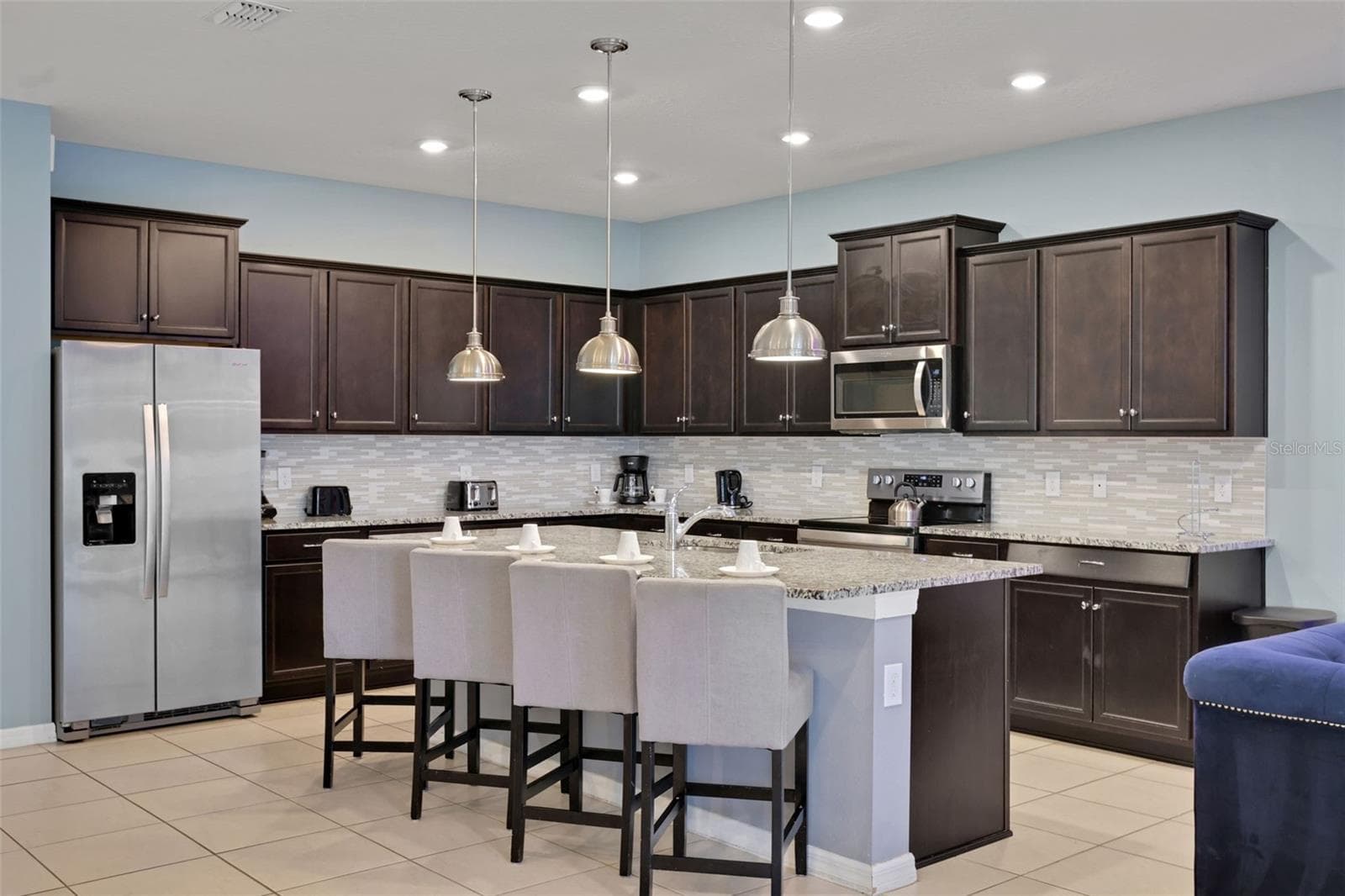Single Family Residence at 2127 LELANI CIR, DAVENPORT, photo 9 of 76