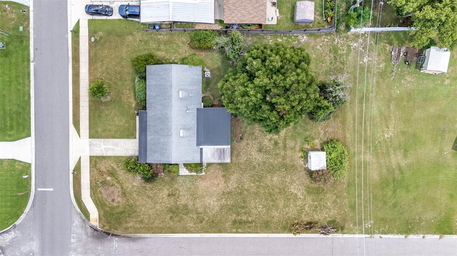 Single Family Residence at 265 E THELMA ST, LAKE ALFRED, photo 5 of 38