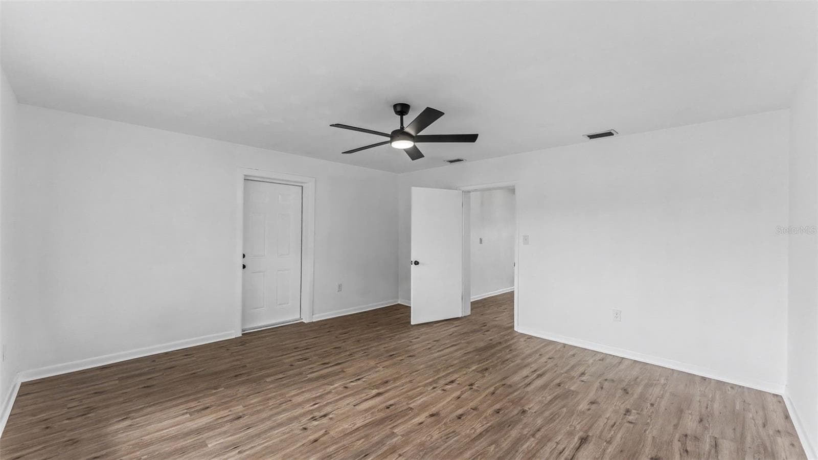 Single Family Residence at 265 E THELMA ST, LAKE ALFRED, photo 18 of 38