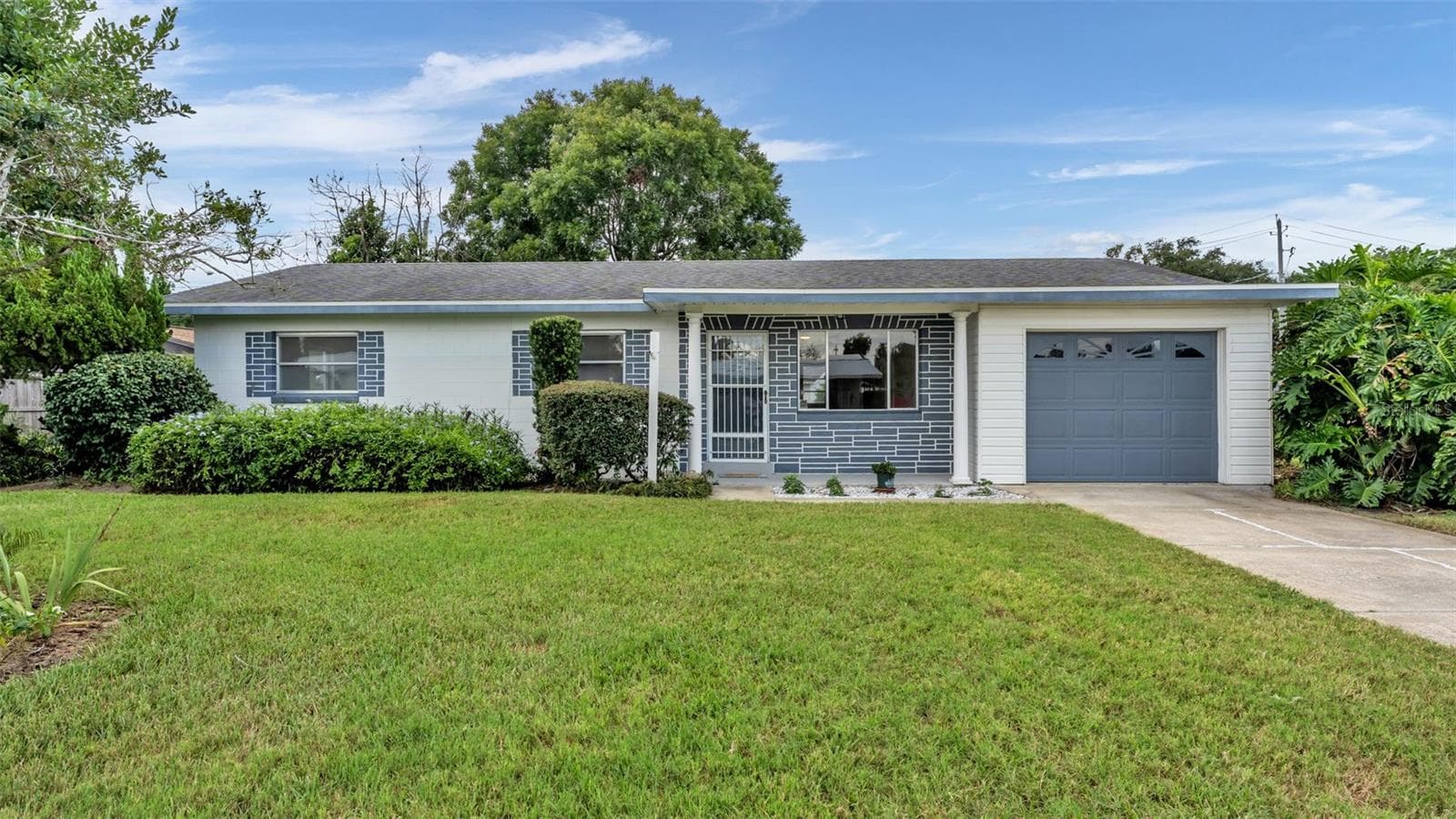 Single Family Residence at 265 E THELMA ST, LAKE ALFRED, photo 32 of 38