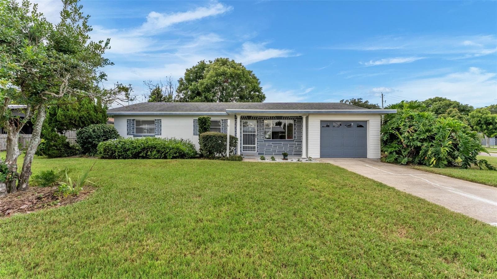 Single Family Residence at 265 E THELMA ST, LAKE ALFRED, photo 33 of 38