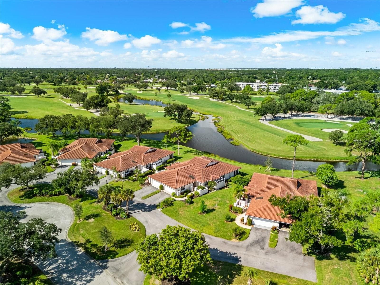 Villa at 7306 GOLF POINTE CIR, SARASOTA, photo 55 of 76