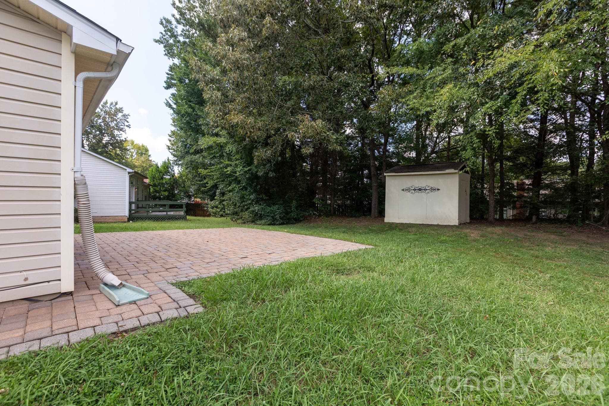 Single Family Residence at 5401 Groveton Court, Charlotte, photo 5 of 31