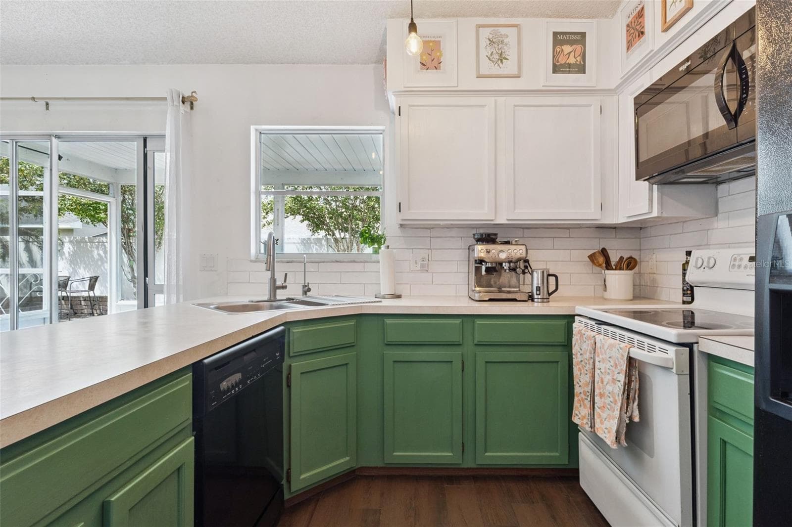 Single Family Residence at 204 S BRISTOL CIR, SANFORD, photo 17 of 43