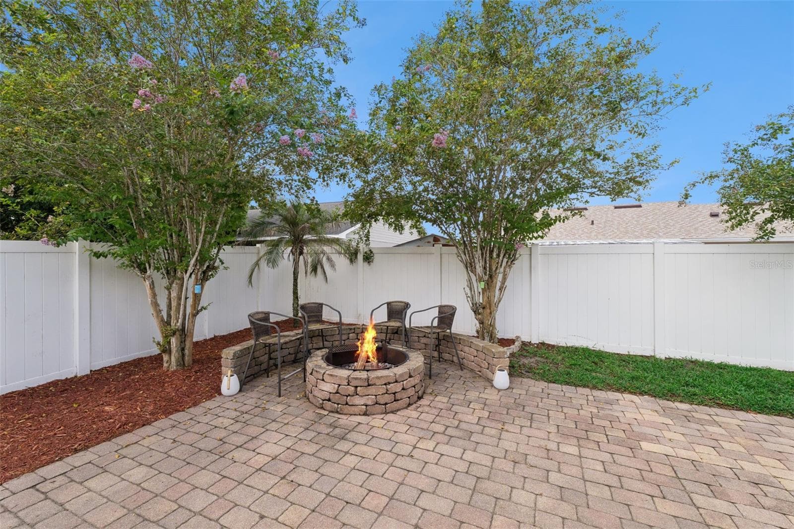Single Family Residence at 204 S BRISTOL CIR, SANFORD, photo 30 of 43