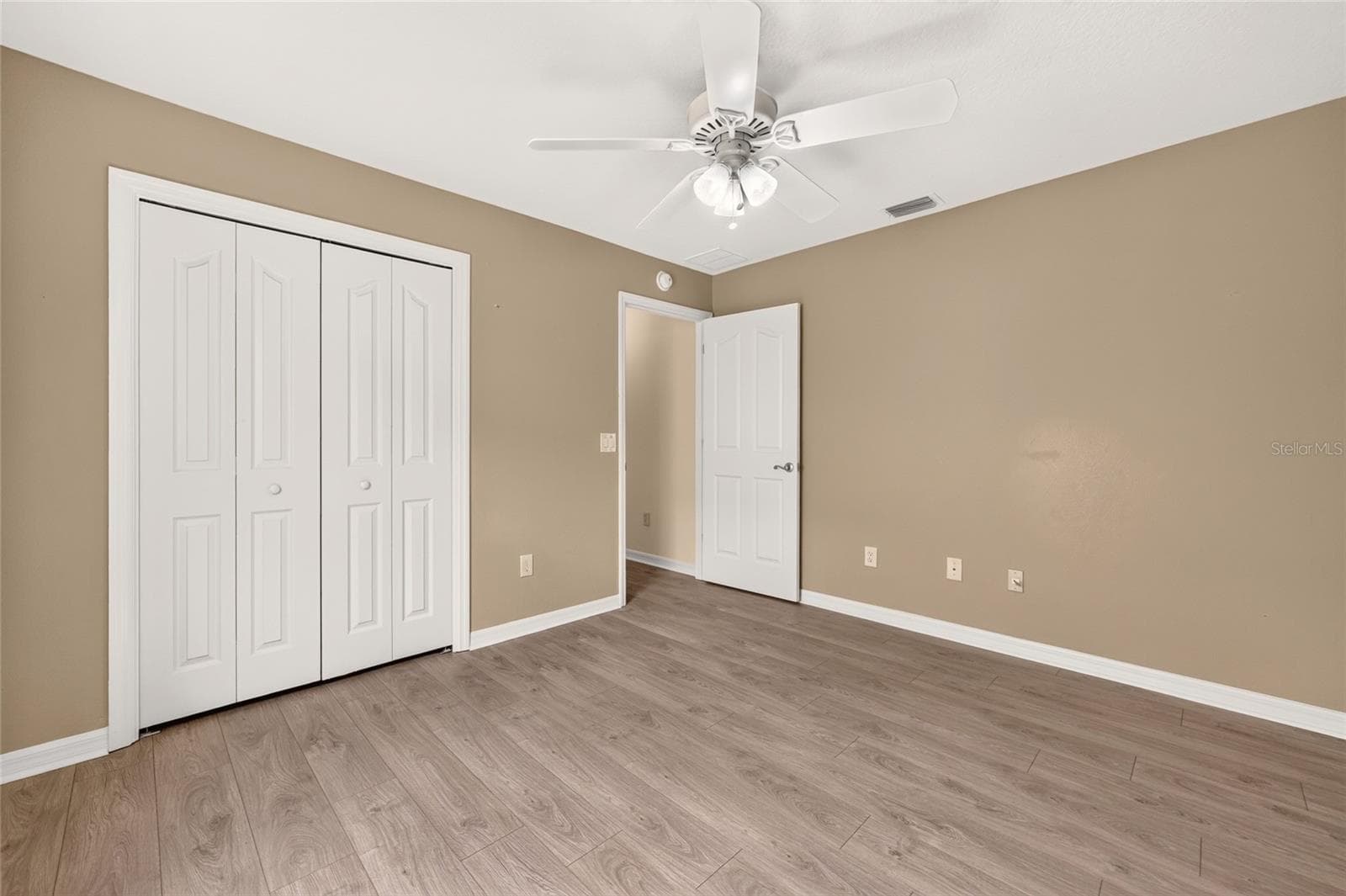 Single Family Residence at 2598 IRDELL AVE, THE VILLAGES, photo 30 of 44