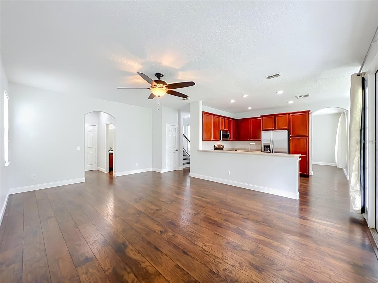 Family room/kitchen combo - 1242 DARNABY WAY, ORLANDO