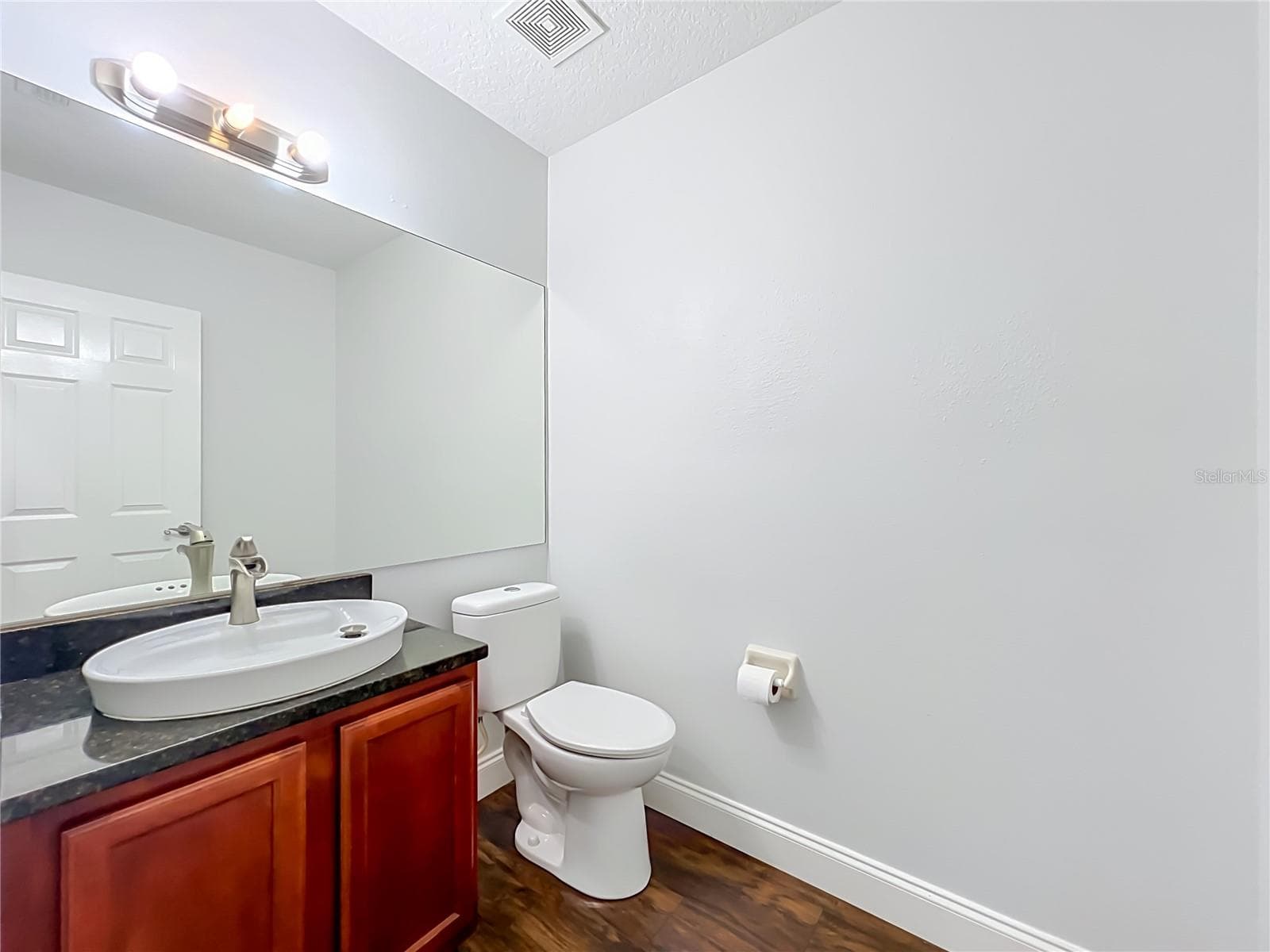 Half bathroom - 1242 DARNABY WAY, ORLANDO