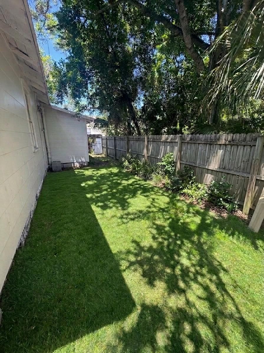 Duplex at 1543 43RD ST S, ST PETERSBURG, photo 33 of 35