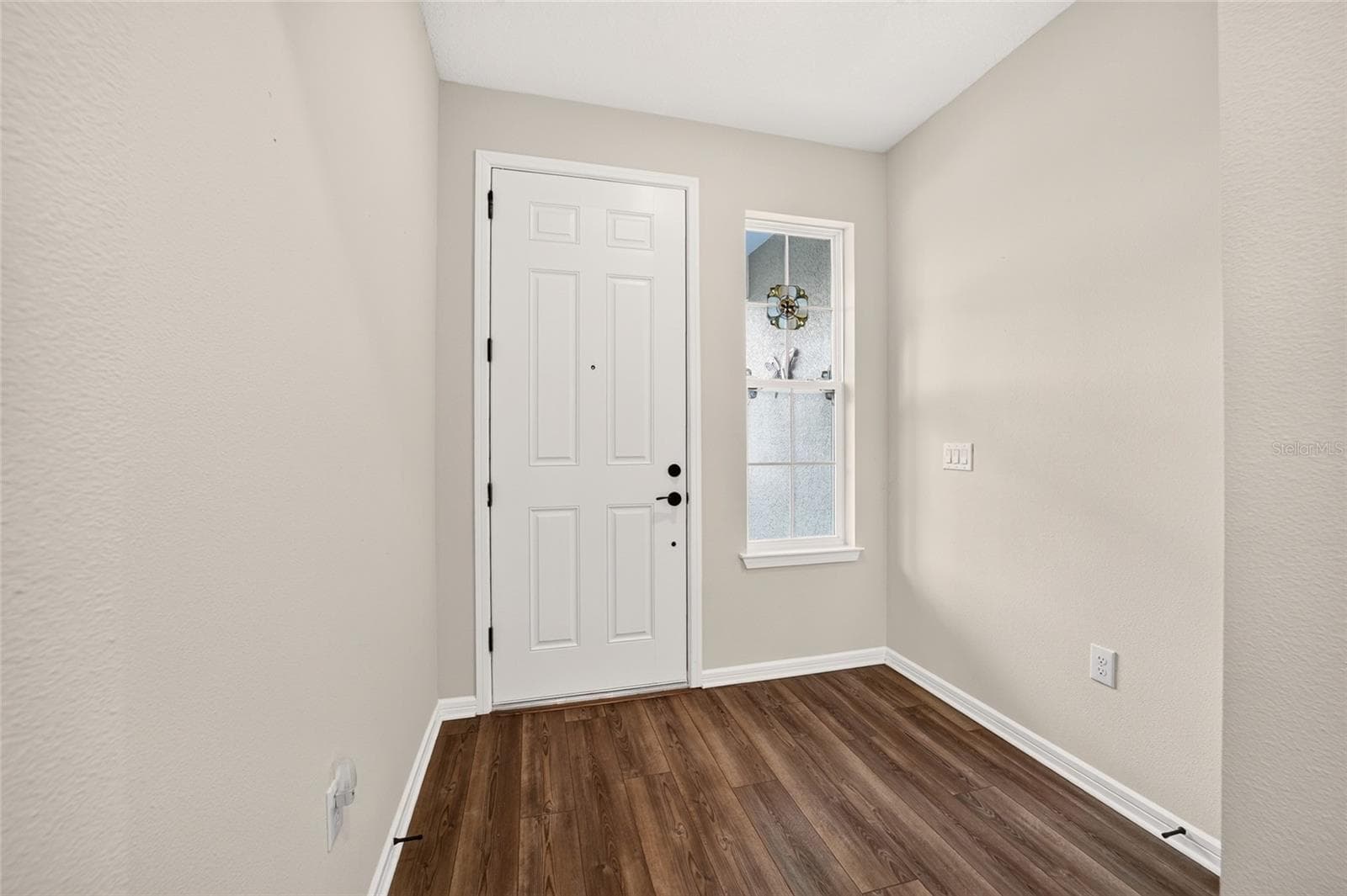 Single Family Residence at 5942 SW 93RD CIR, OCALA, photo 7 of 54