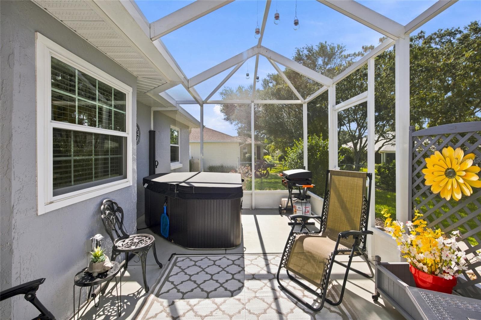 Screened Patio/Spa - 5948 SW 103RD ST, OCALA