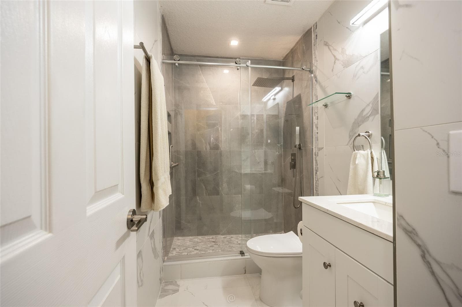 Bathroom 2 - 77 RAMBLEWOOD DR, PALM COAST