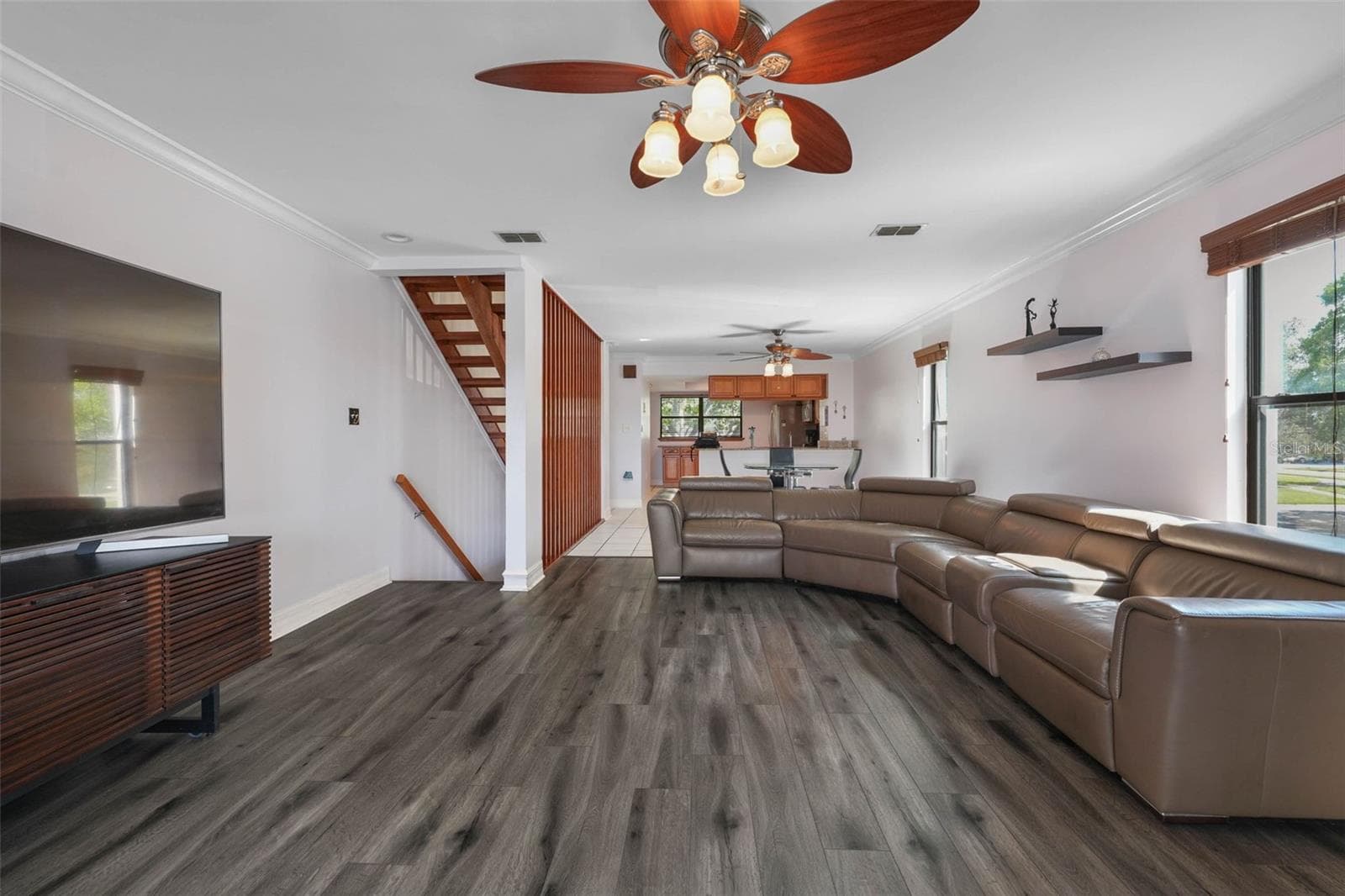 Townhouse at 12140 CAPRI CIR S, TREASURE ISLAND, photo 10 of 53