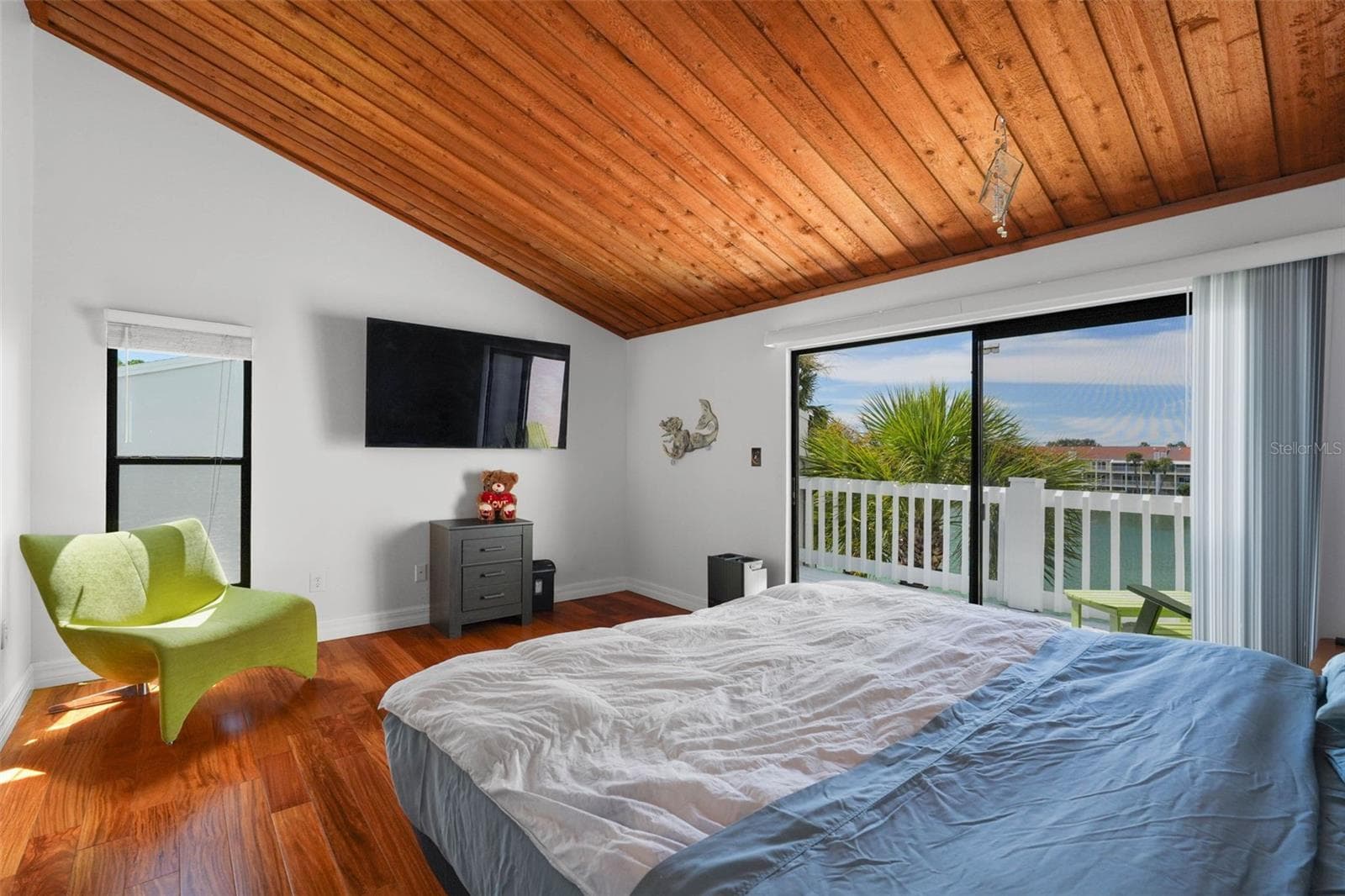 Townhouse at 12140 CAPRI CIR S, TREASURE ISLAND, photo 32 of 53
